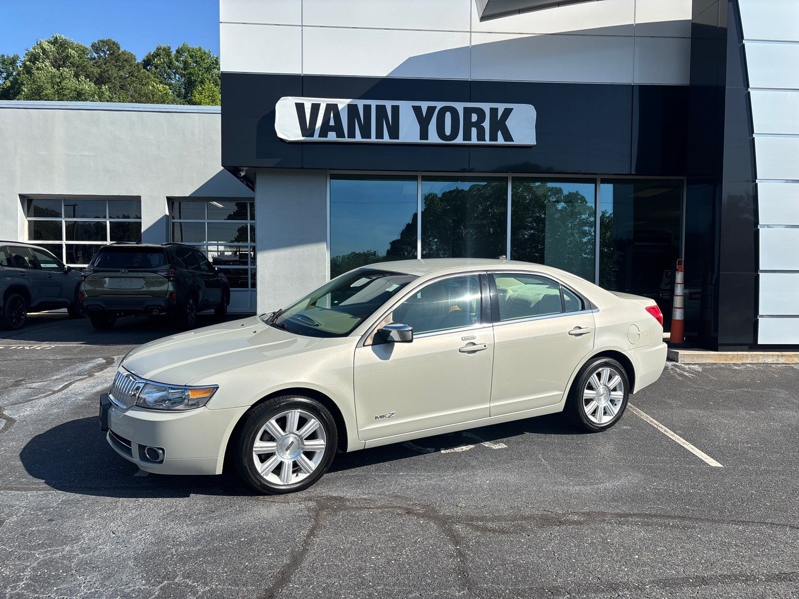 2008 Lincoln MKZ 4dr Sdn FWD