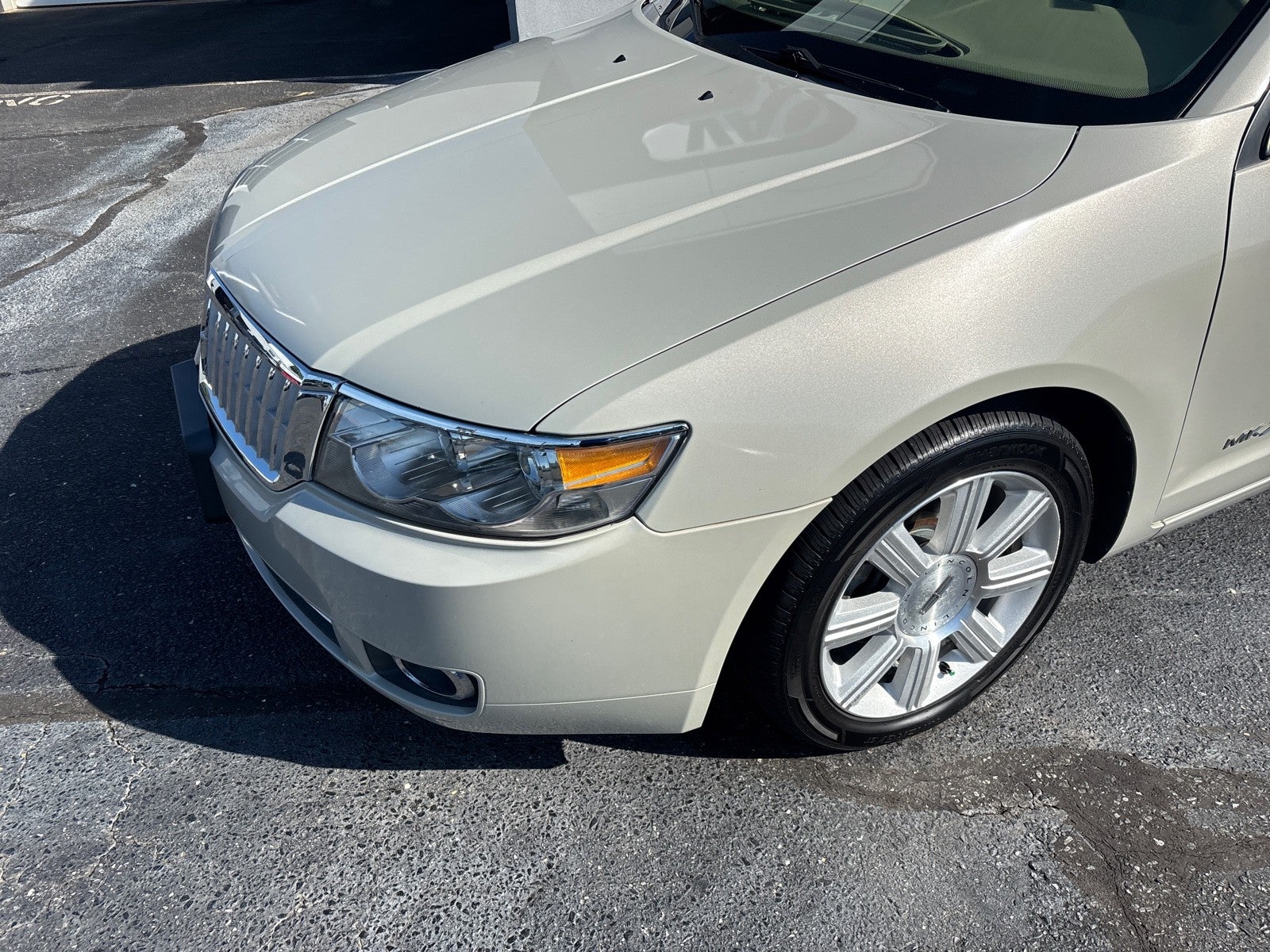 2008 Lincoln MKZ 4dr Sdn FWD