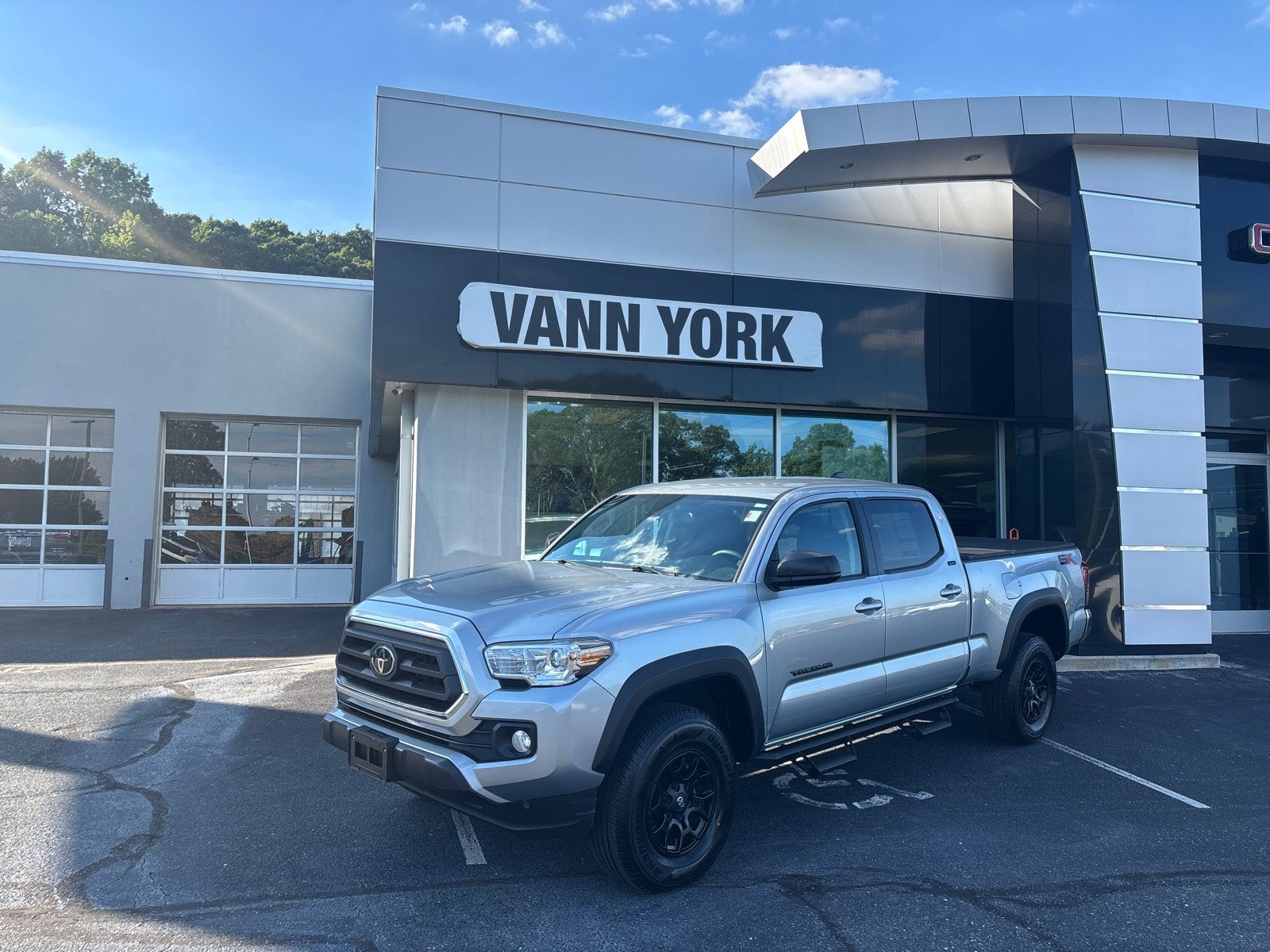 2023 Toyota Tacoma 4WD SR5