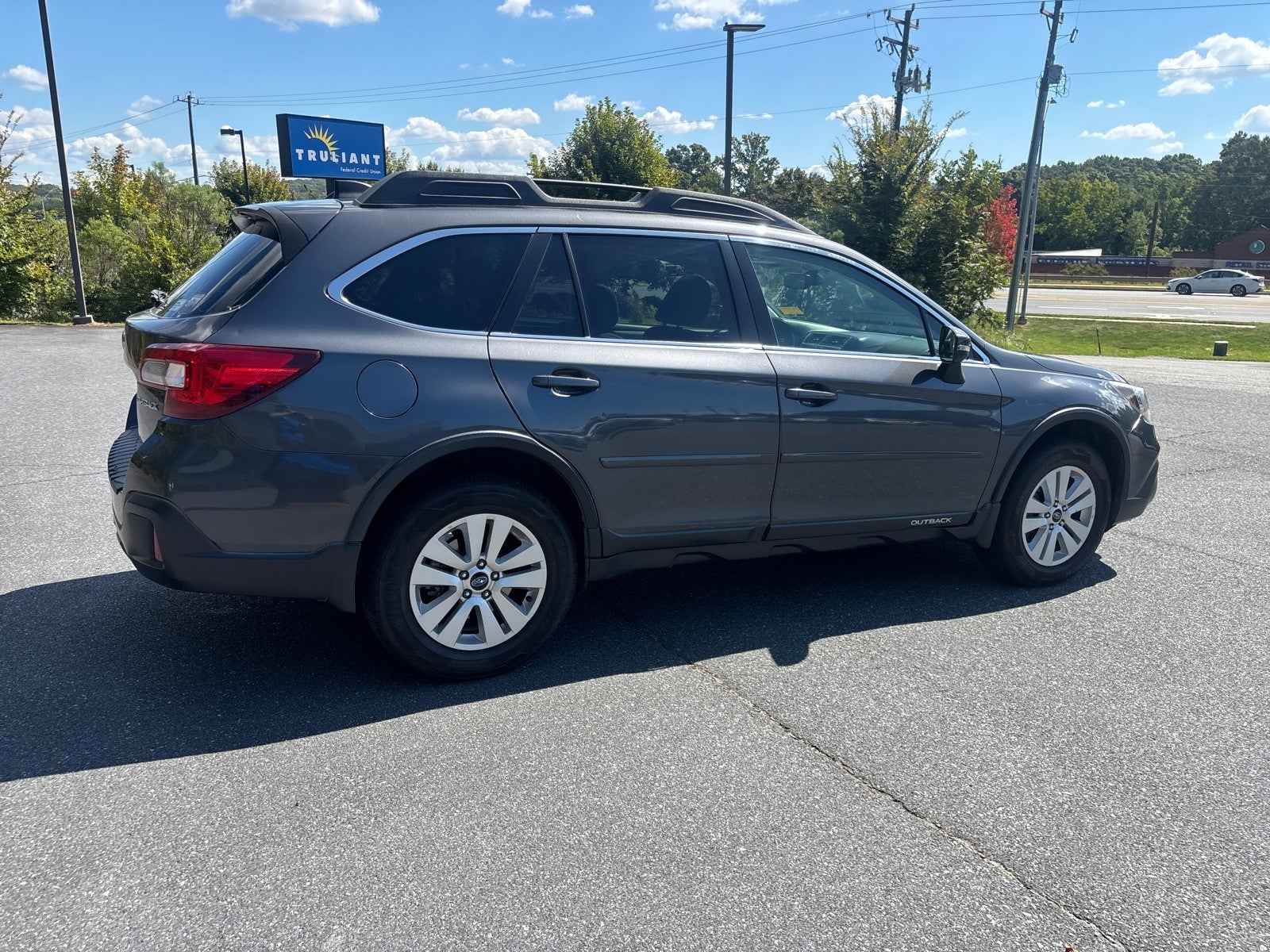 2018 Subaru Outback Premium