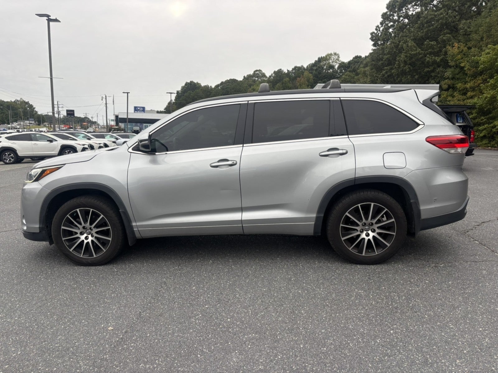 2018 Toyota Highlander SE