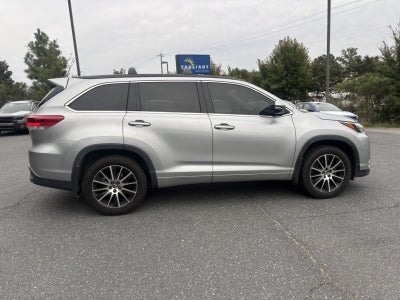 2018 Toyota Highlander SE