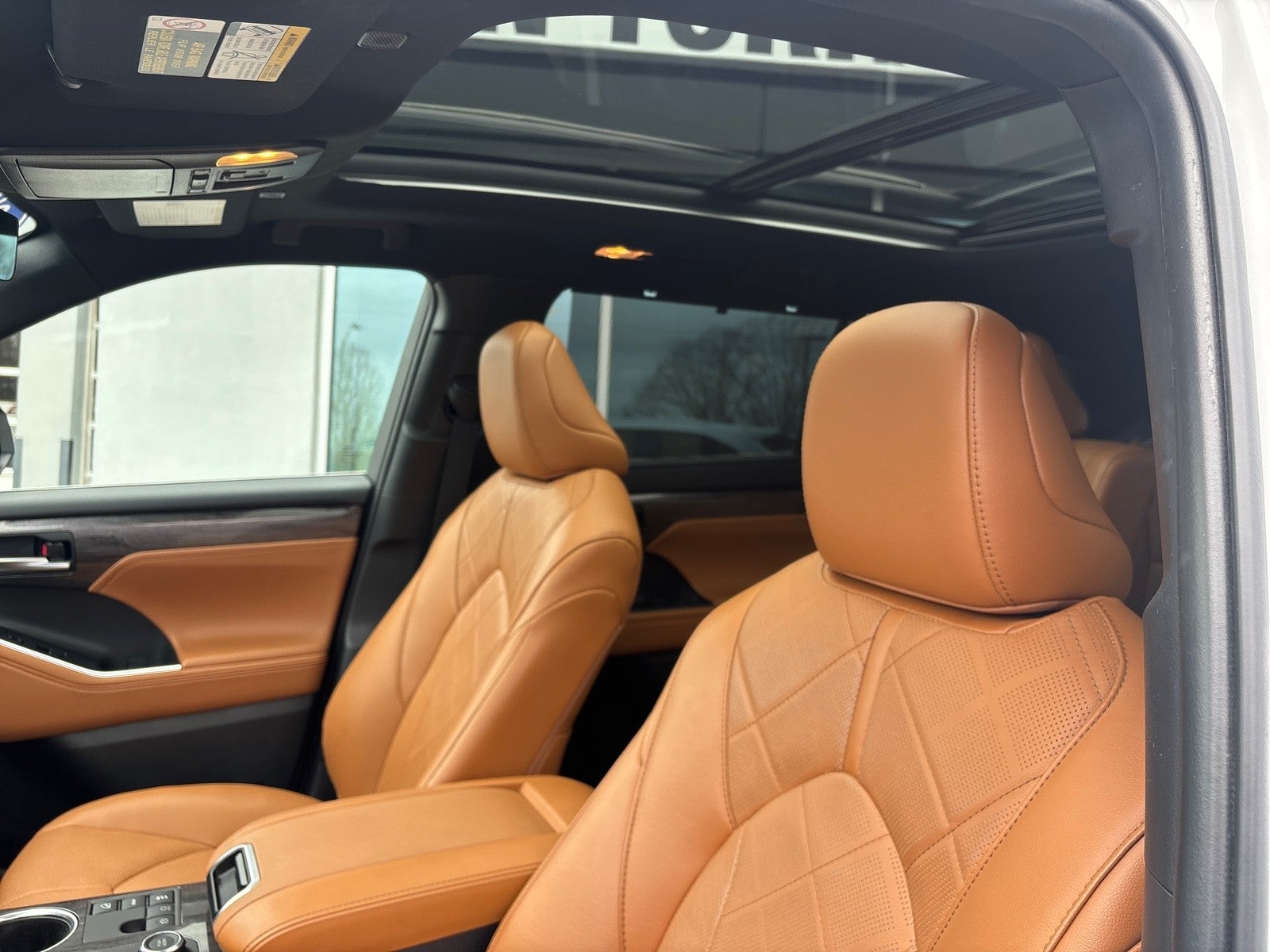 2024 Toyota Highlander Platinum