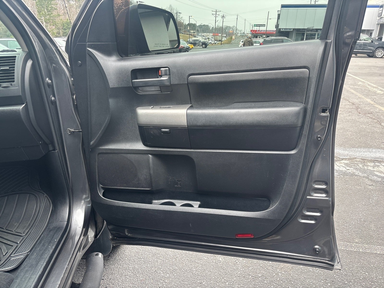 2011 Toyota Tundra 2WD Truck CrewMax 5.7L V8 6-Spd AT (Natl)