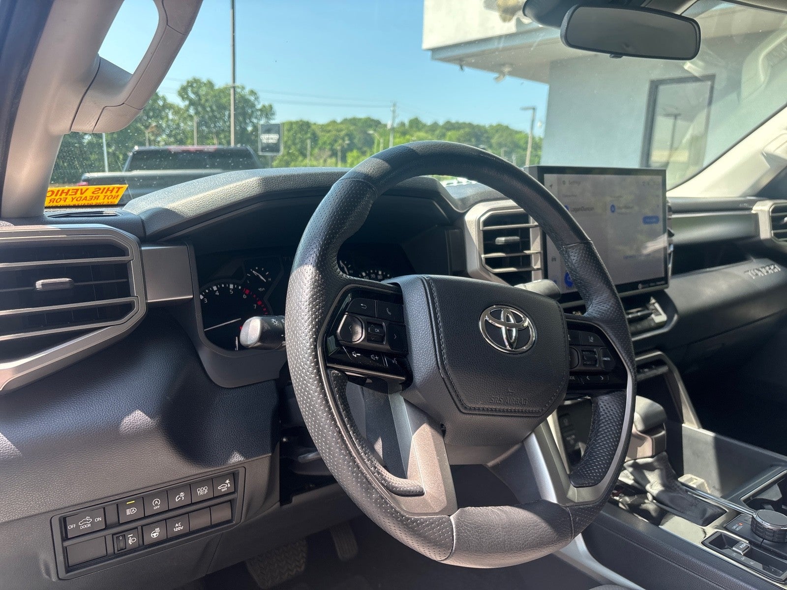 2022 Toyota Tundra 4WD SR5
