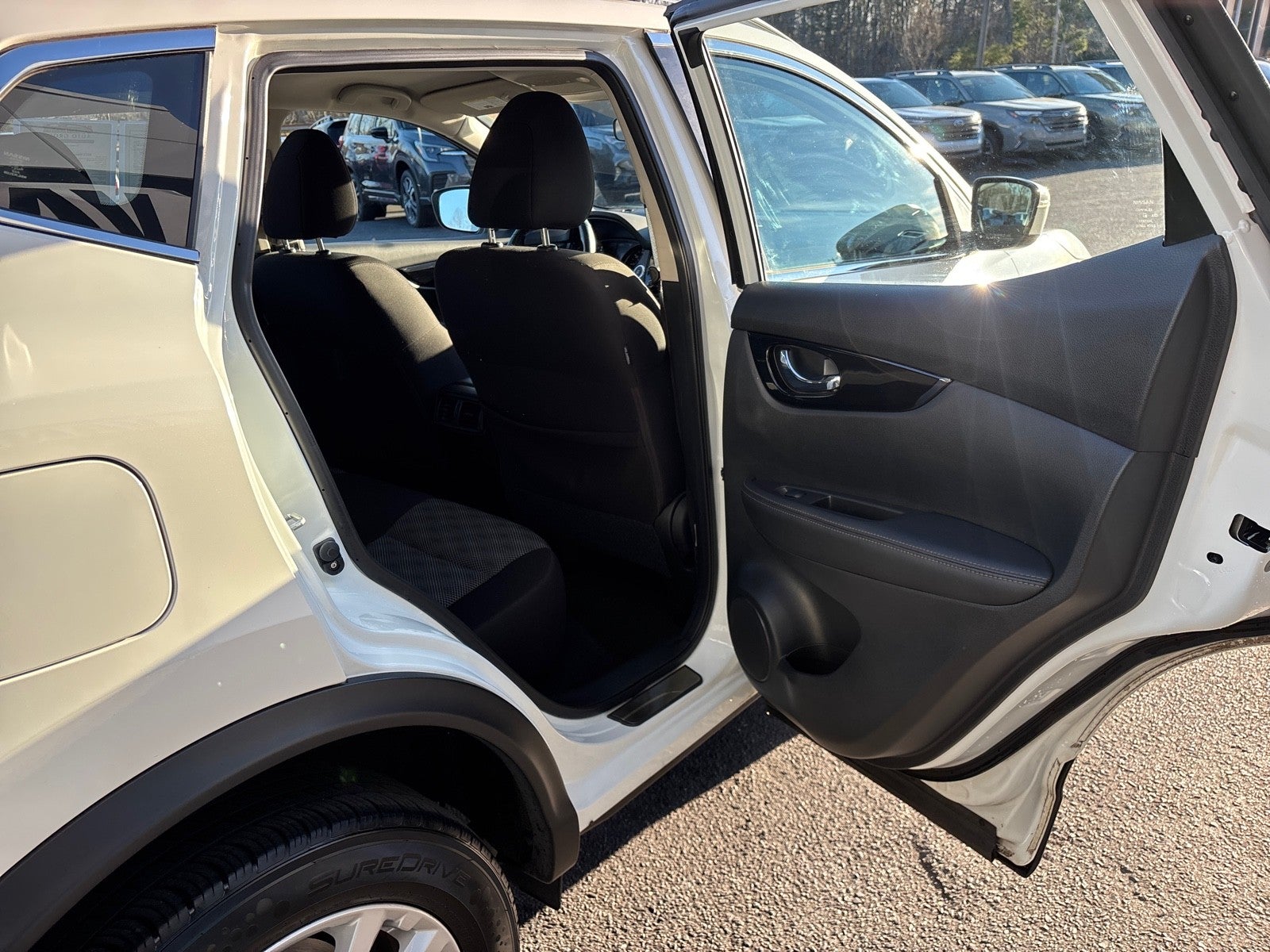 2022 Nissan Rogue Sport SV