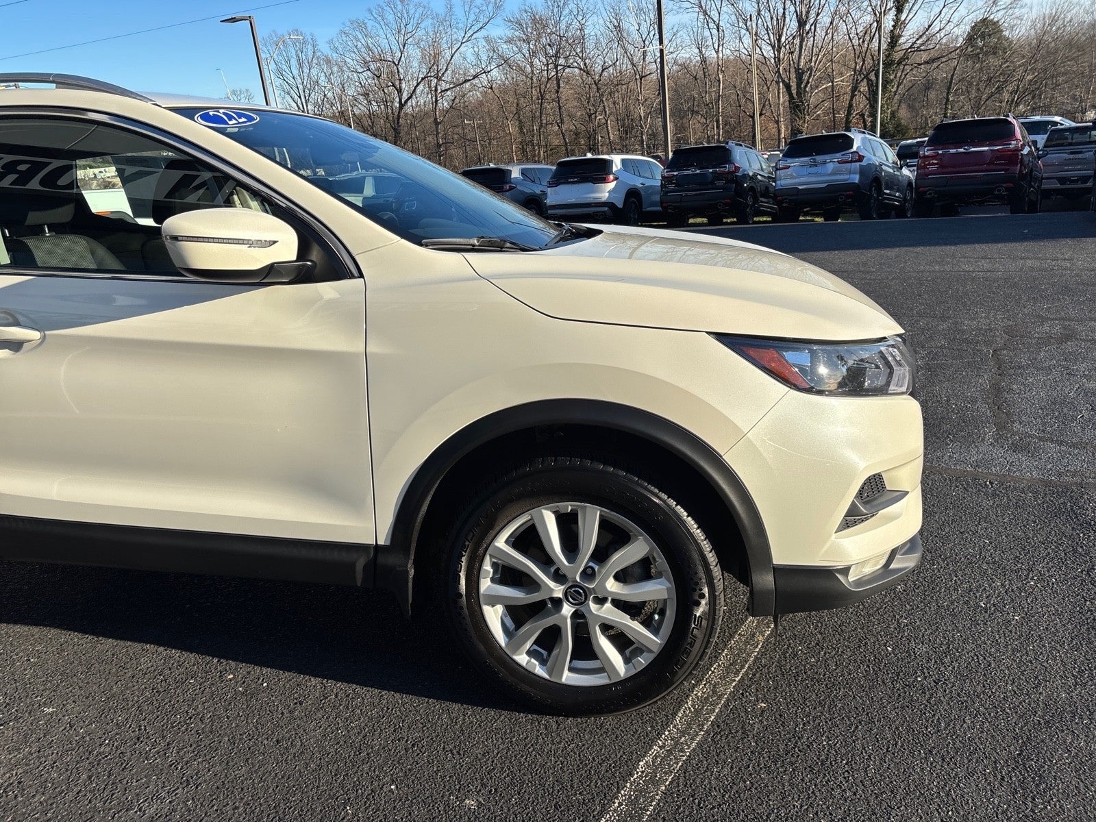 2022 Nissan Rogue Sport SV