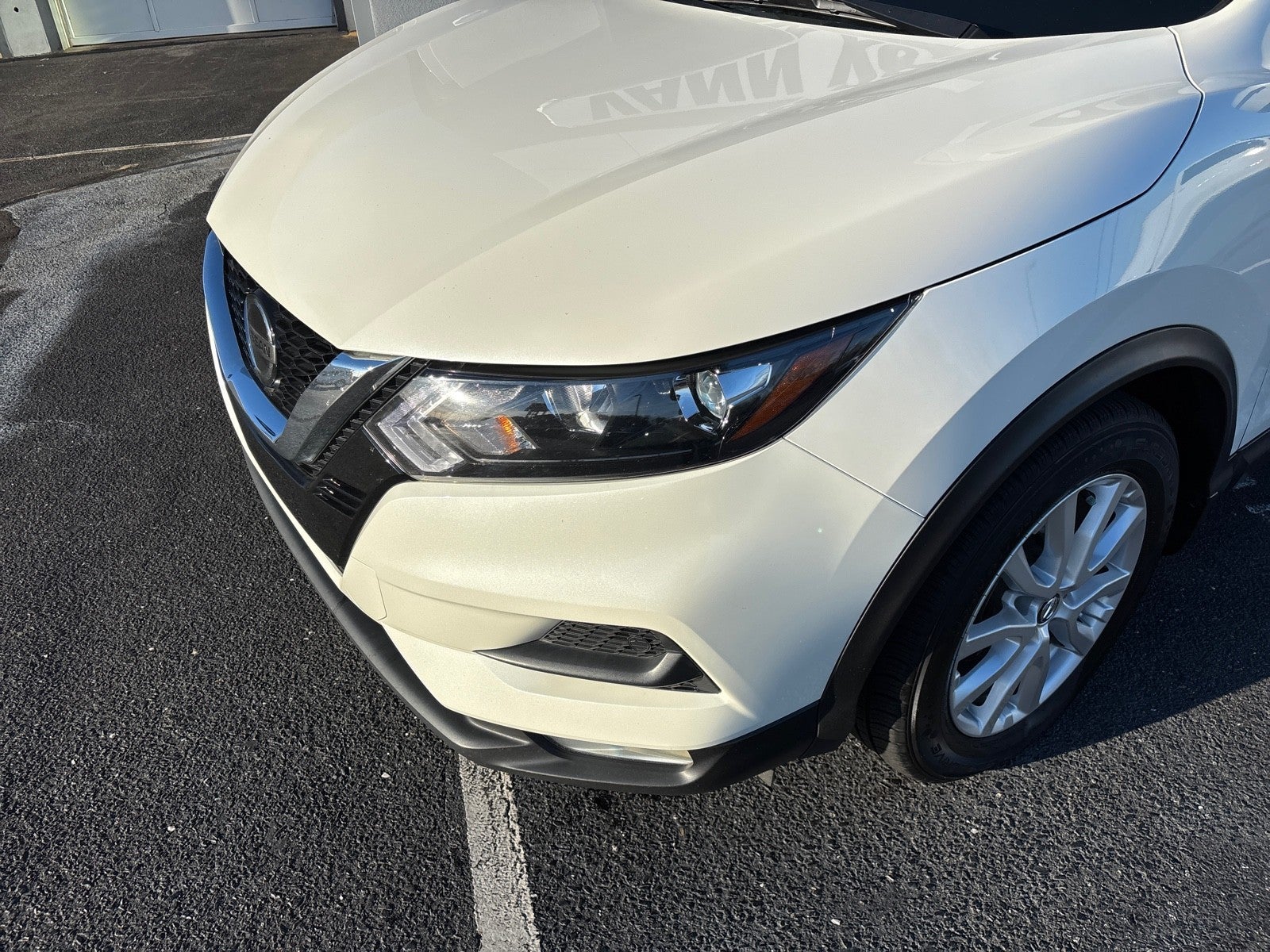 2022 Nissan Rogue Sport SV