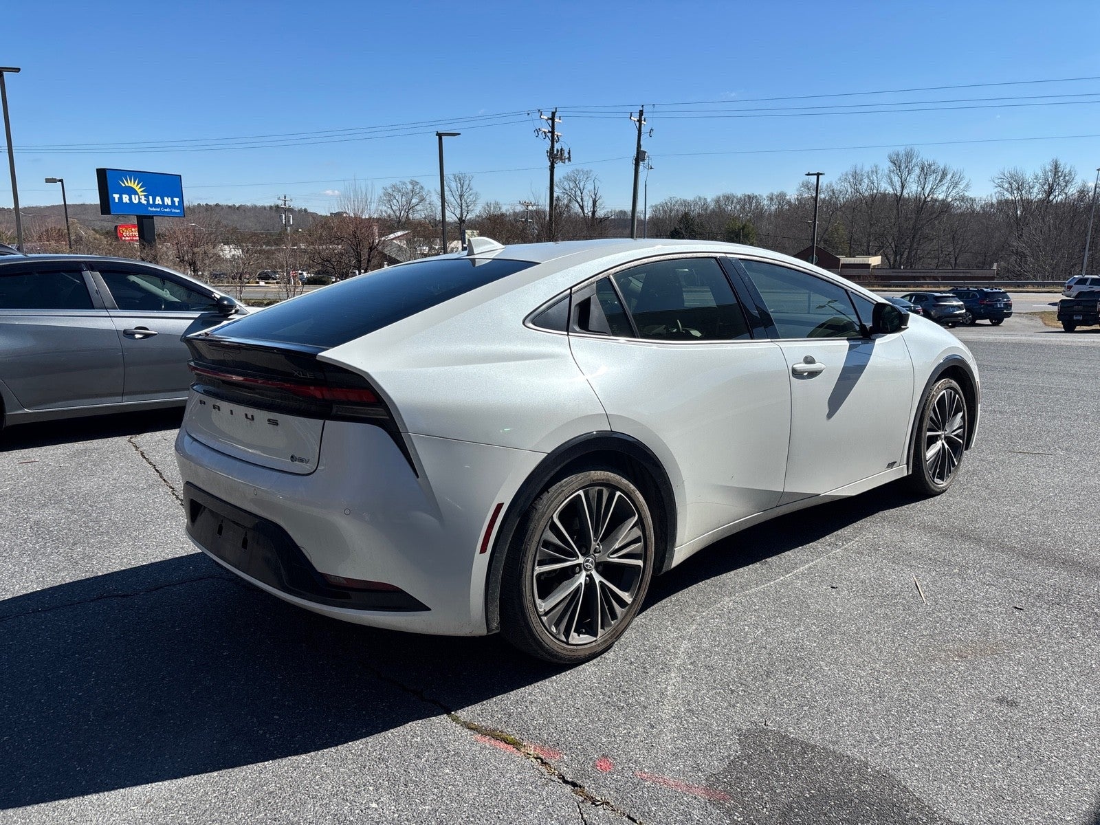 2024 Toyota Prius LE