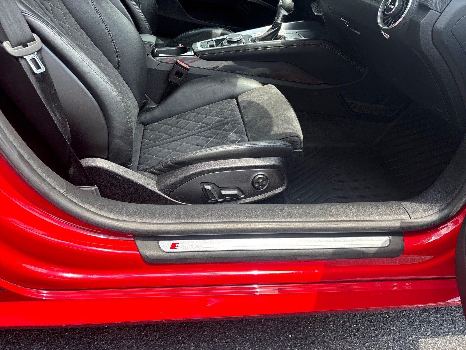 2018 Audi TT Roadster 2.0 TFSI
