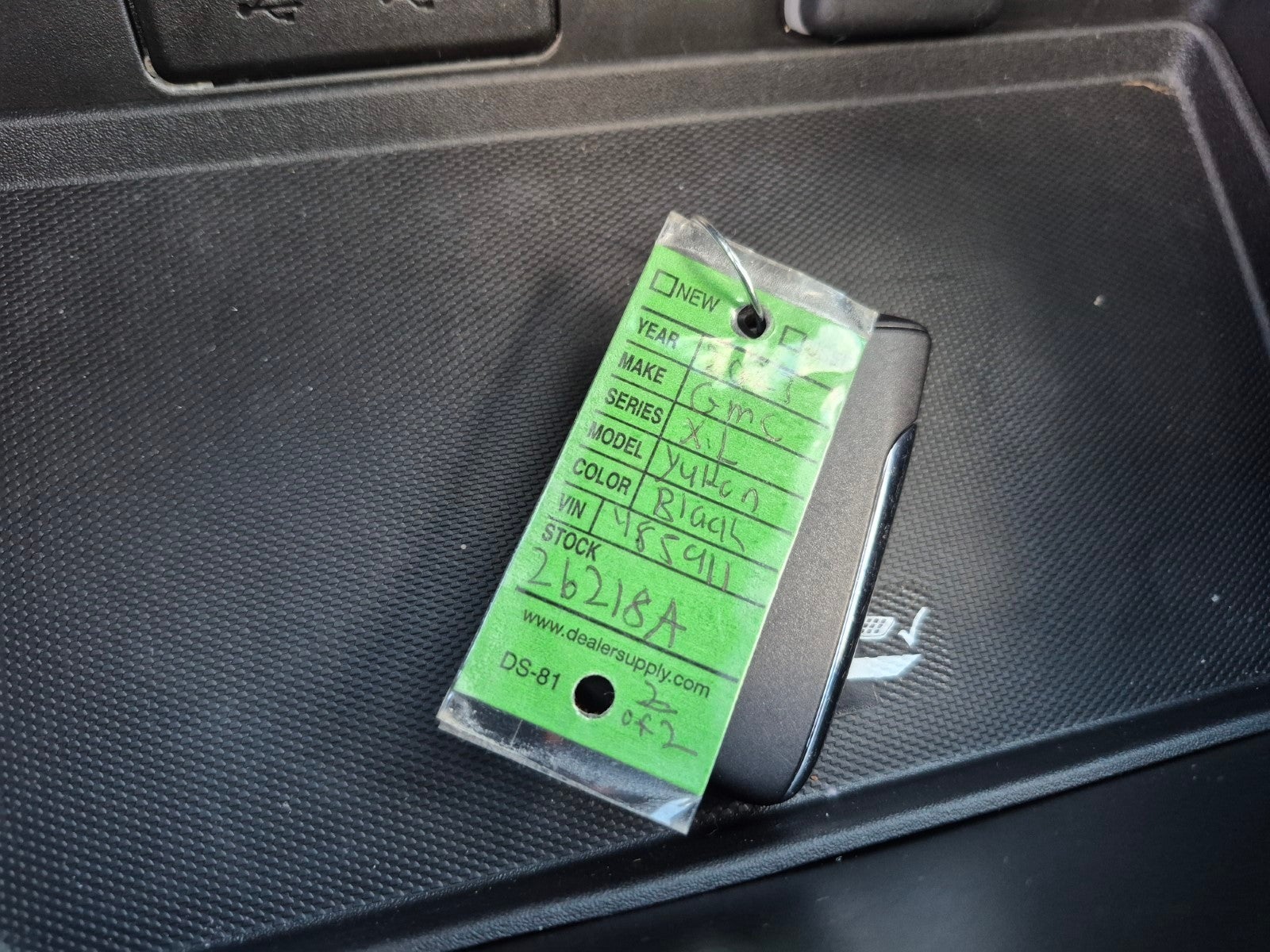 2023 GMC Yukon XL AT4