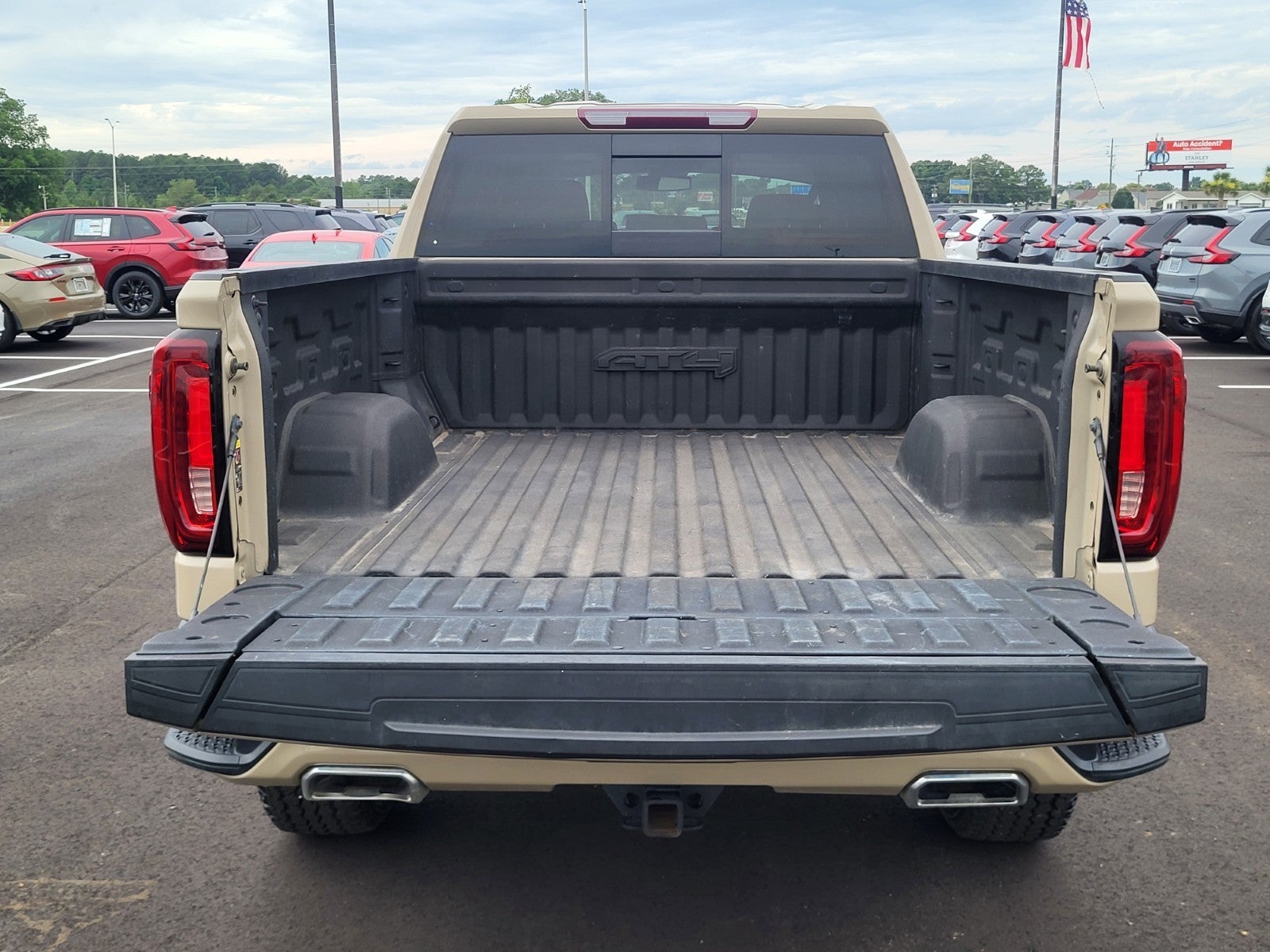 2022 GMC Sierra 1500 AT4