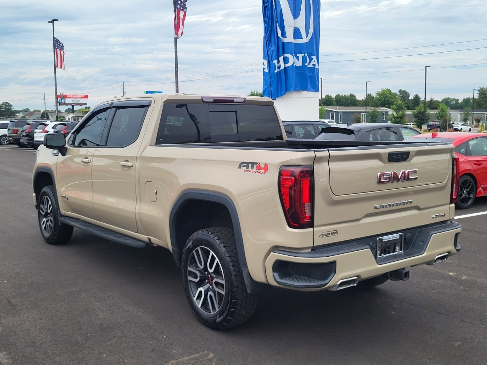 2022 GMC Sierra 1500 AT4