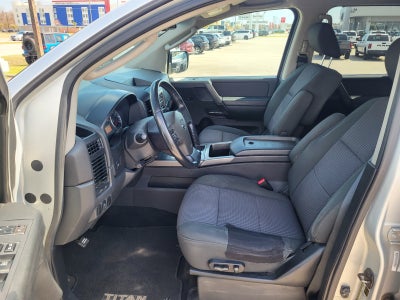 2010 Nissan Titan LE