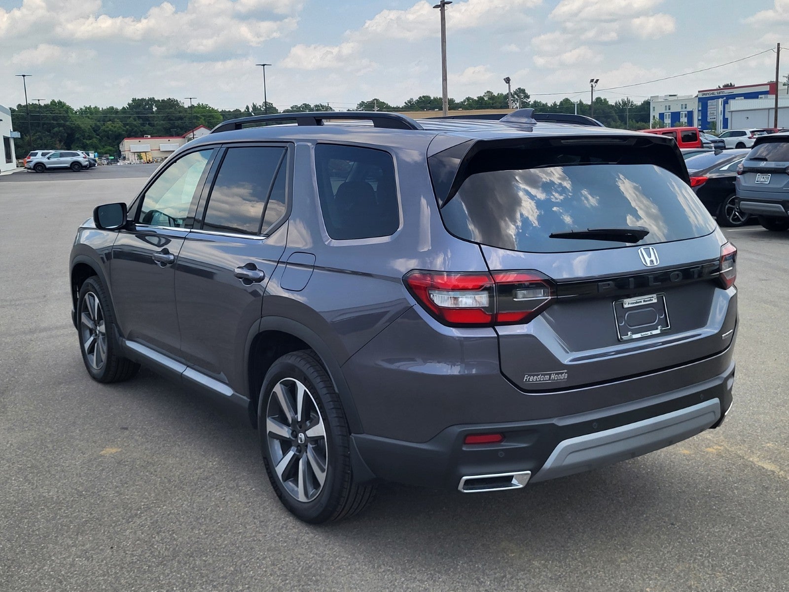 2023 Honda Pilot Touring