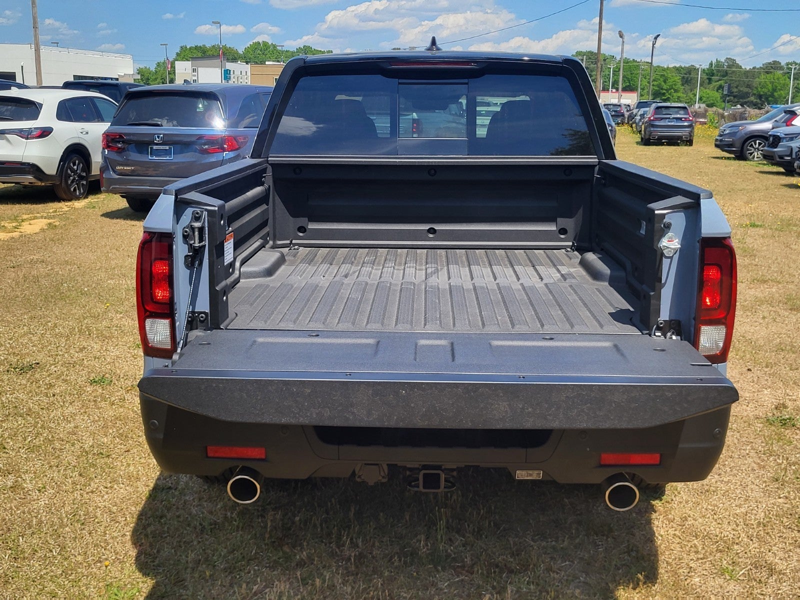 2026 Honda Ridgeline Black Edition Two-Tone