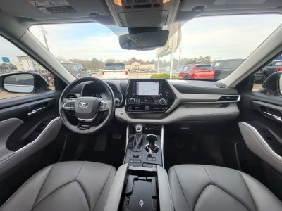 2020 Toyota Highlander AWD XLE