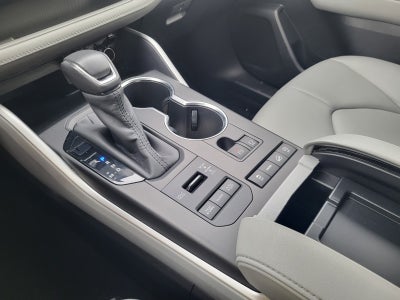 2020 Toyota Highlander AWD XLE