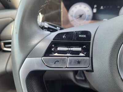 2025 Hyundai Elantra Luxury