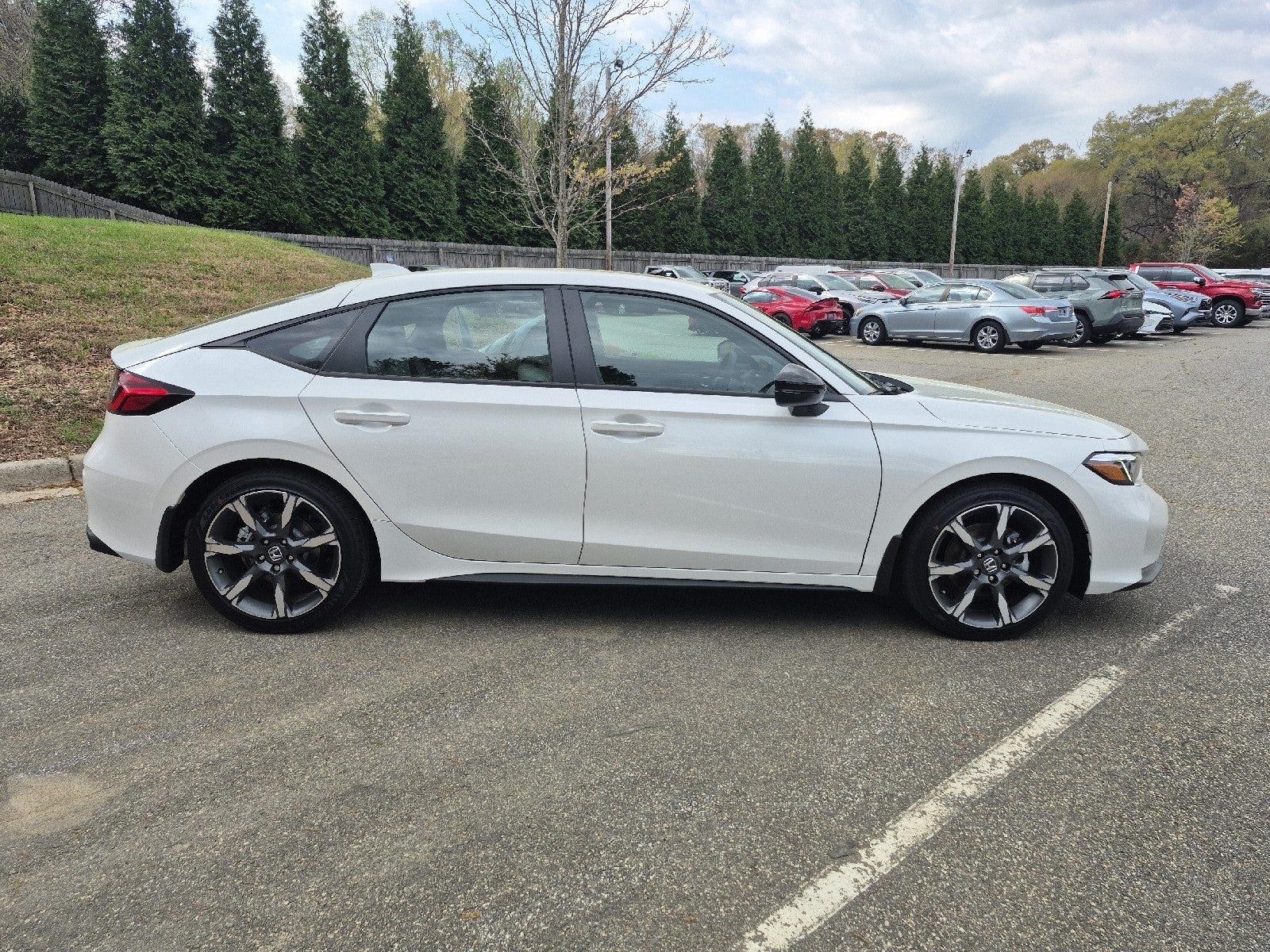 2026 Honda Civic Hatchback Hybrid Sport Touring