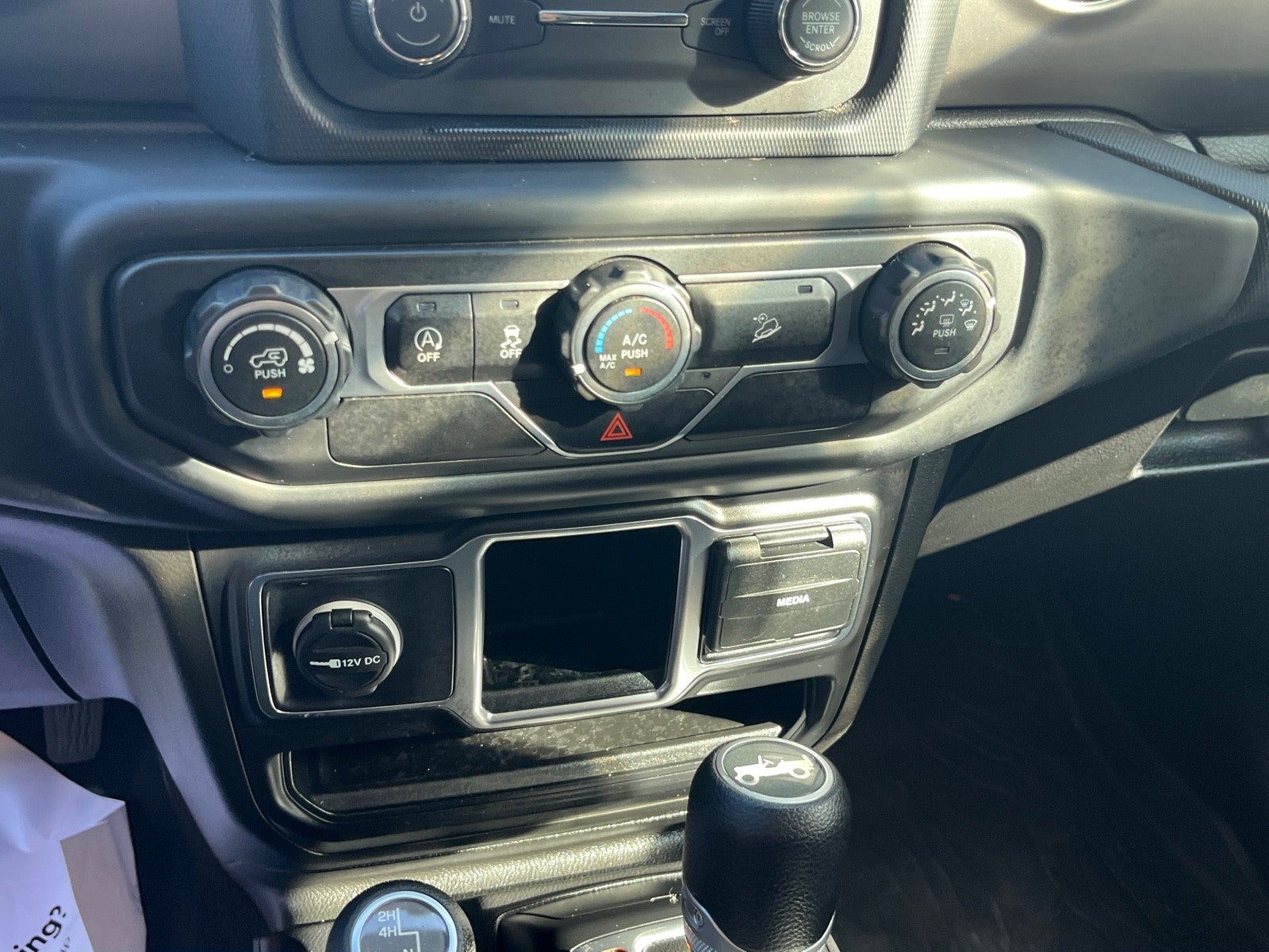 2020 Jeep Wrangler Sport