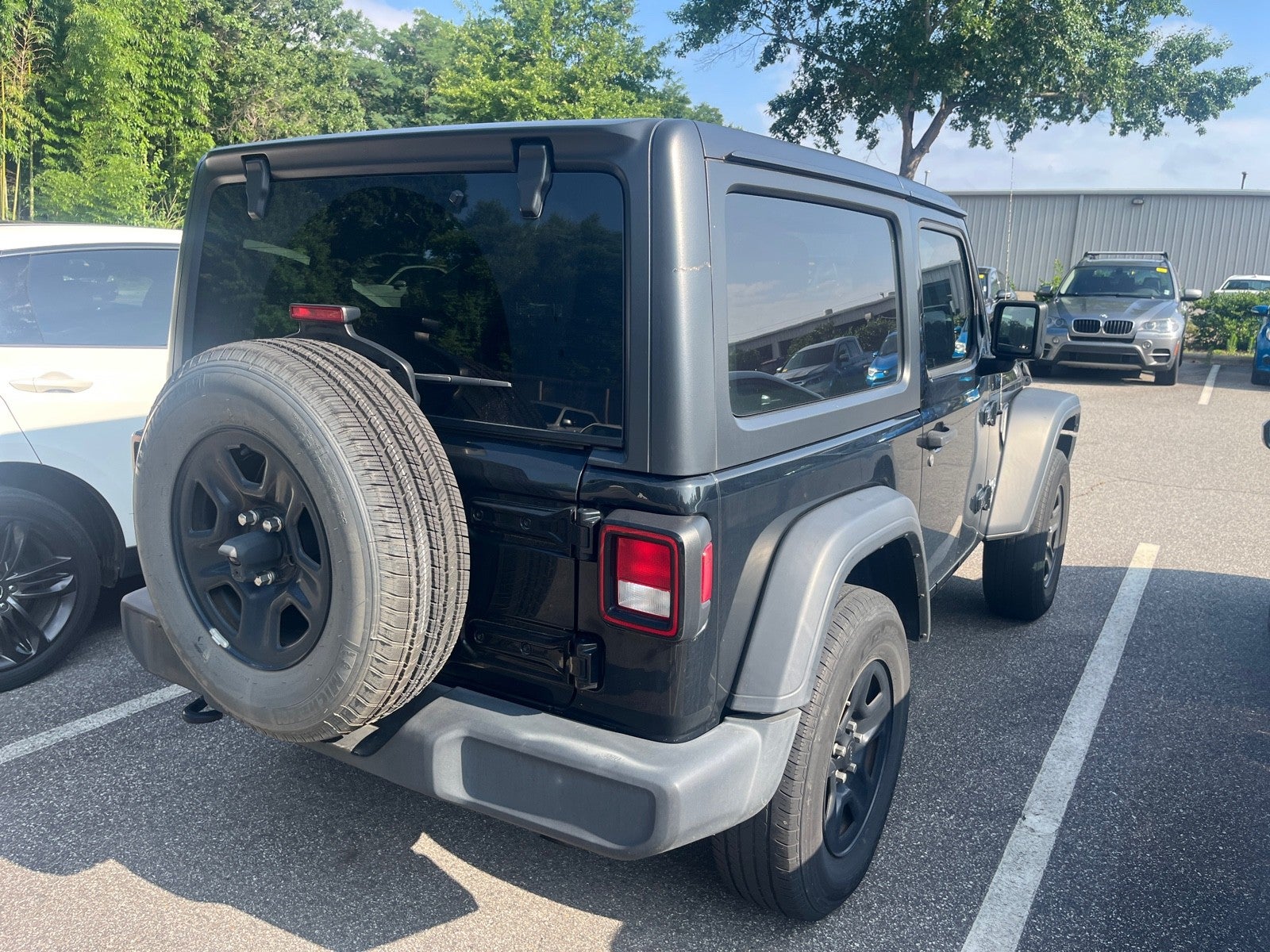 2020 Jeep Wrangler Sport