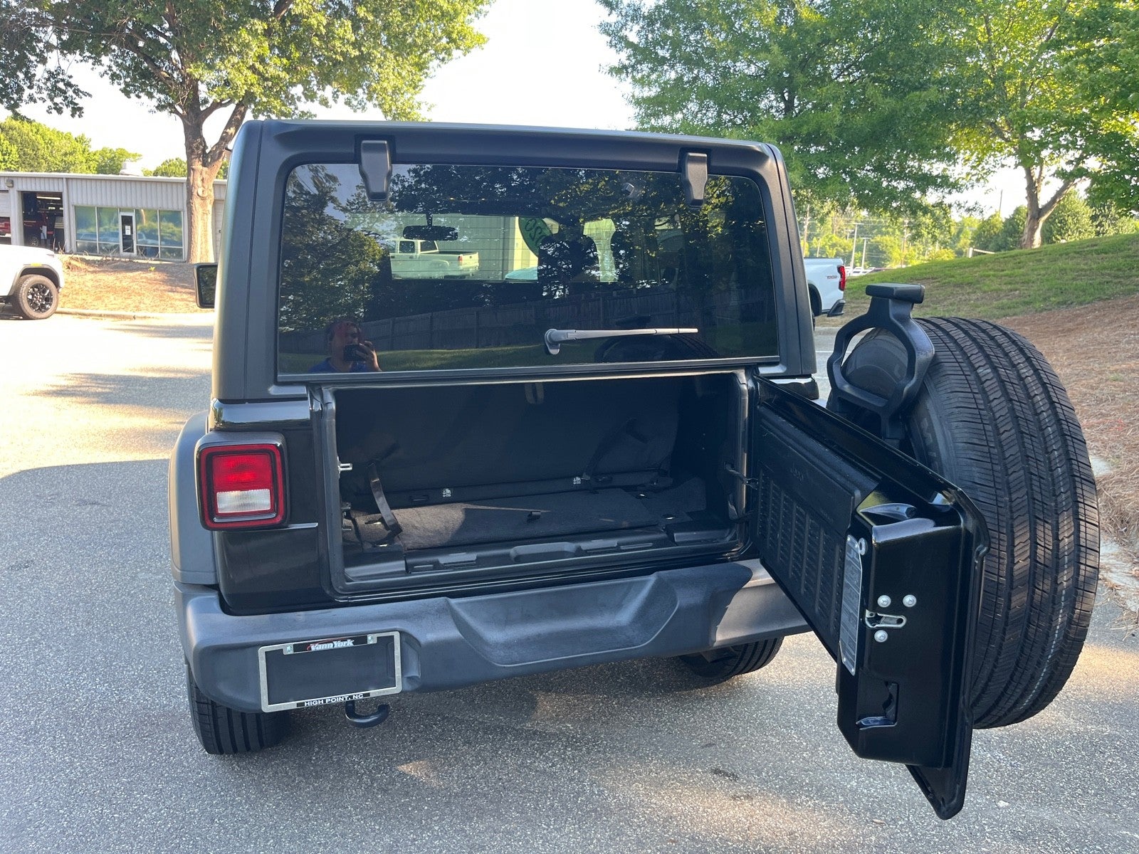 2020 Jeep Wrangler Sport