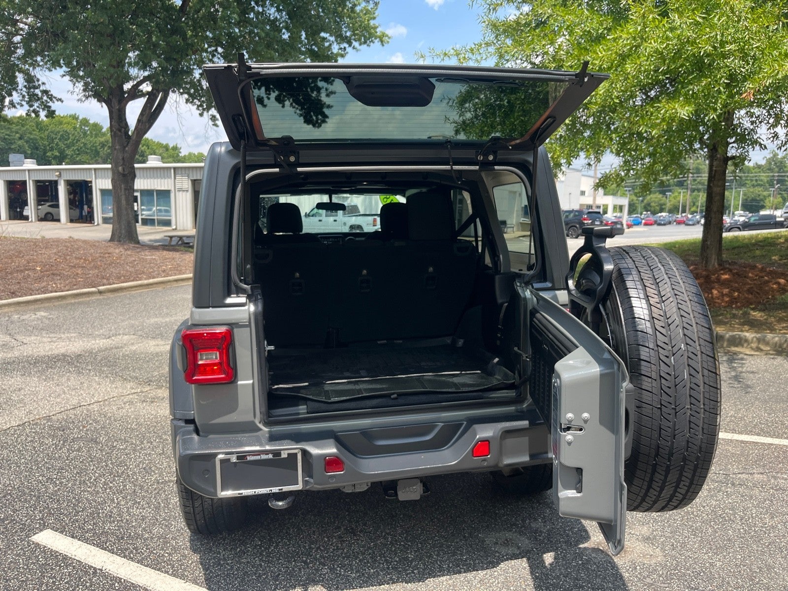 2018 Jeep Wrangler Unlimited Sport