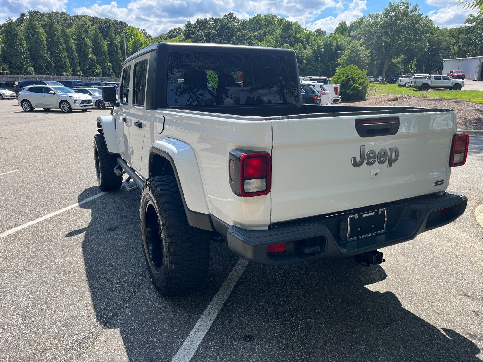 2022 Jeep Gladiator Overland