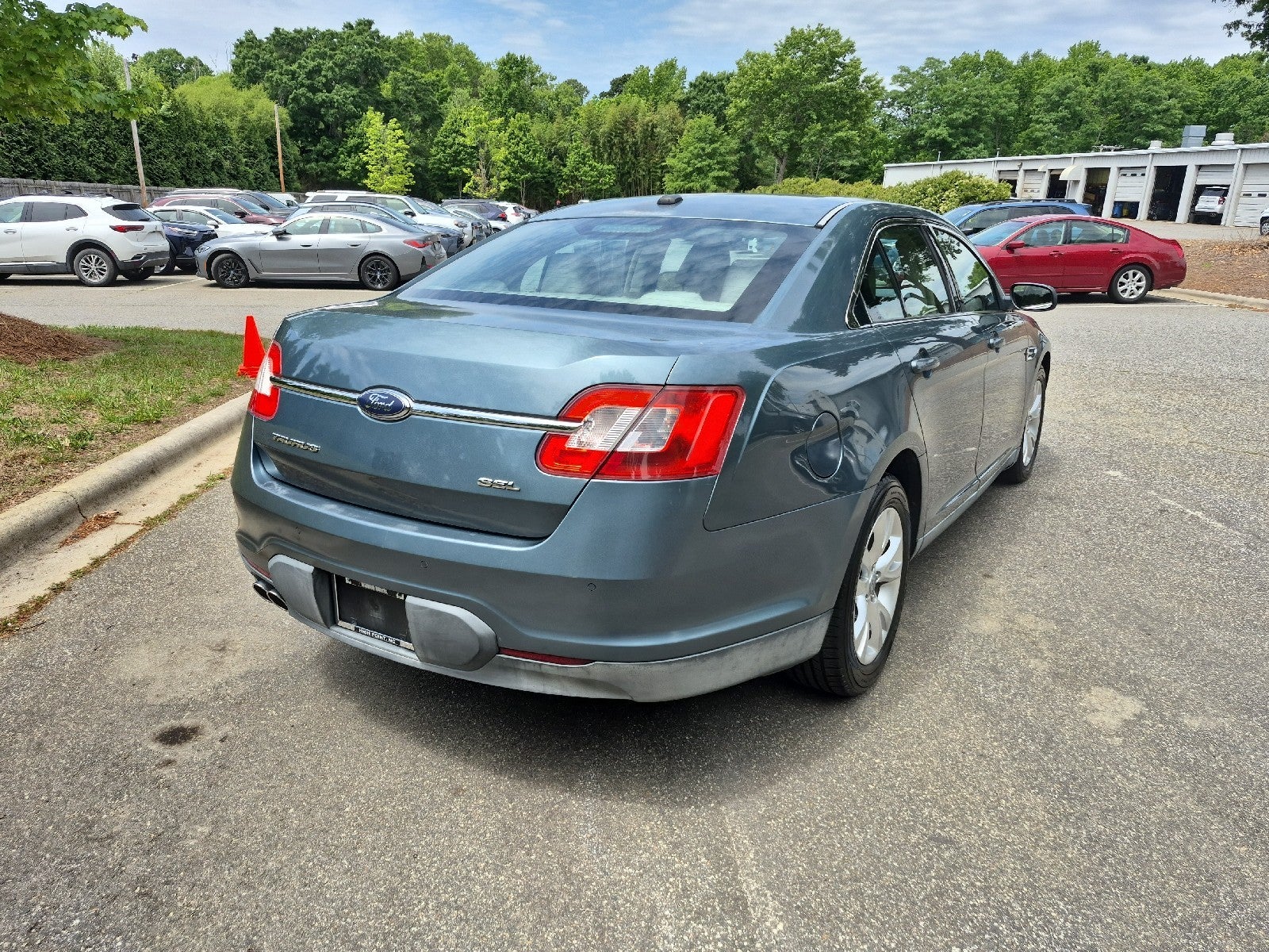 2010 Ford Taurus SEL