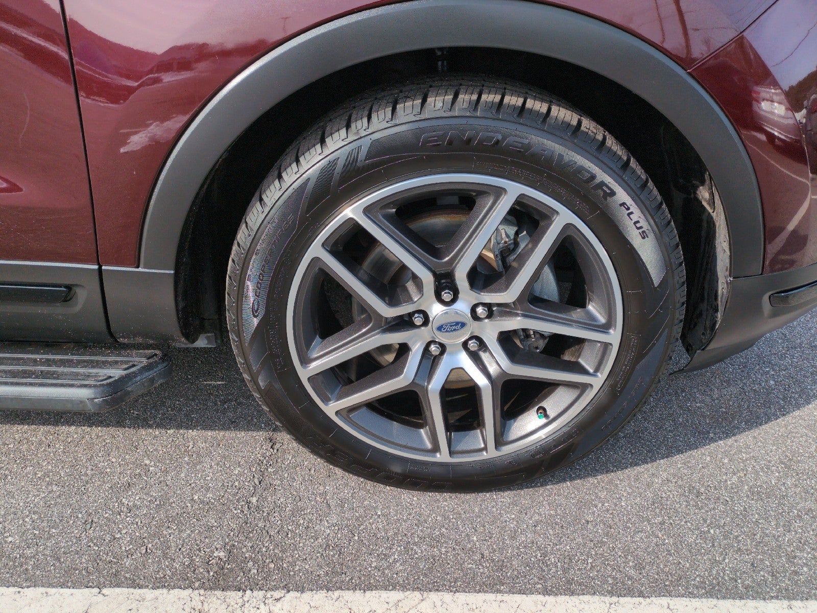 2018 Ford Explorer Sport