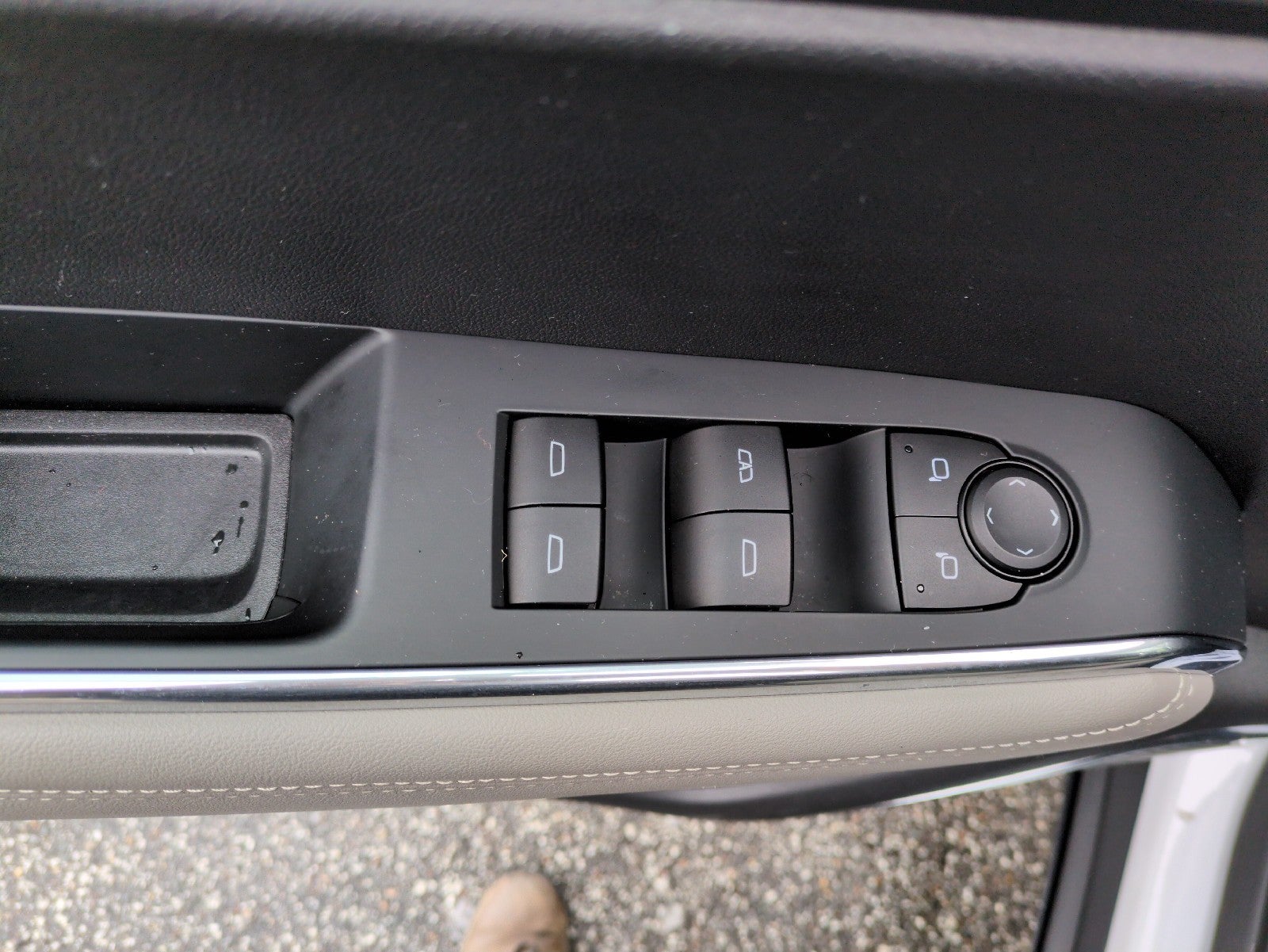 2025 GMC Acadia FWD Elevation