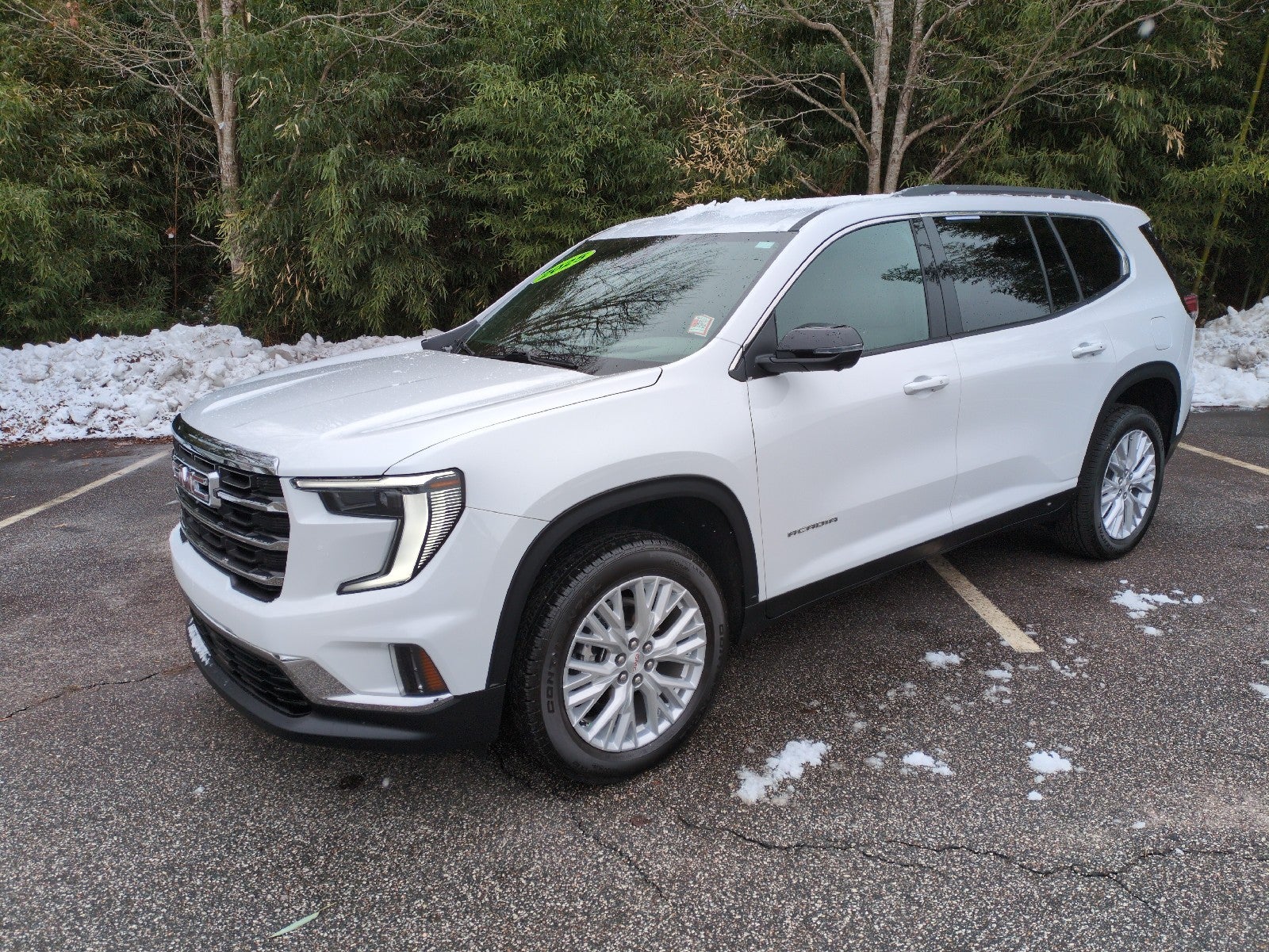 2025 GMC Acadia FWD Elevation