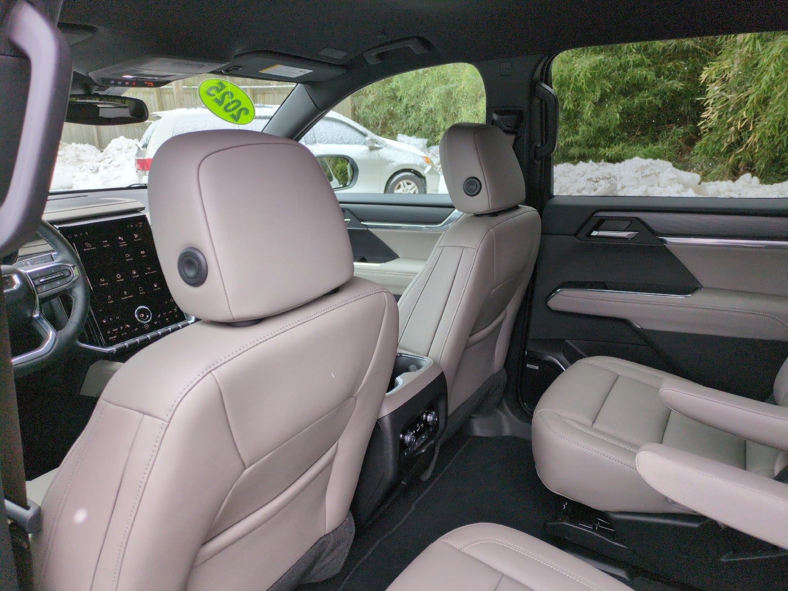 2025 GMC Acadia FWD Elevation