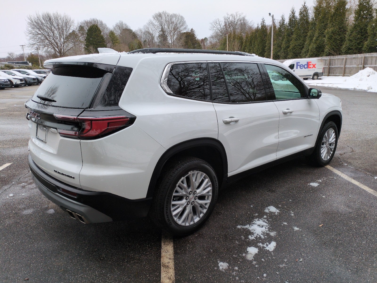 2025 GMC Acadia FWD Elevation