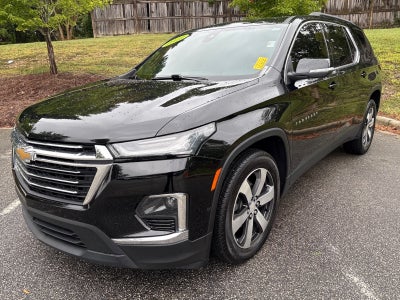 2022 Chevrolet Traverse LT Leather