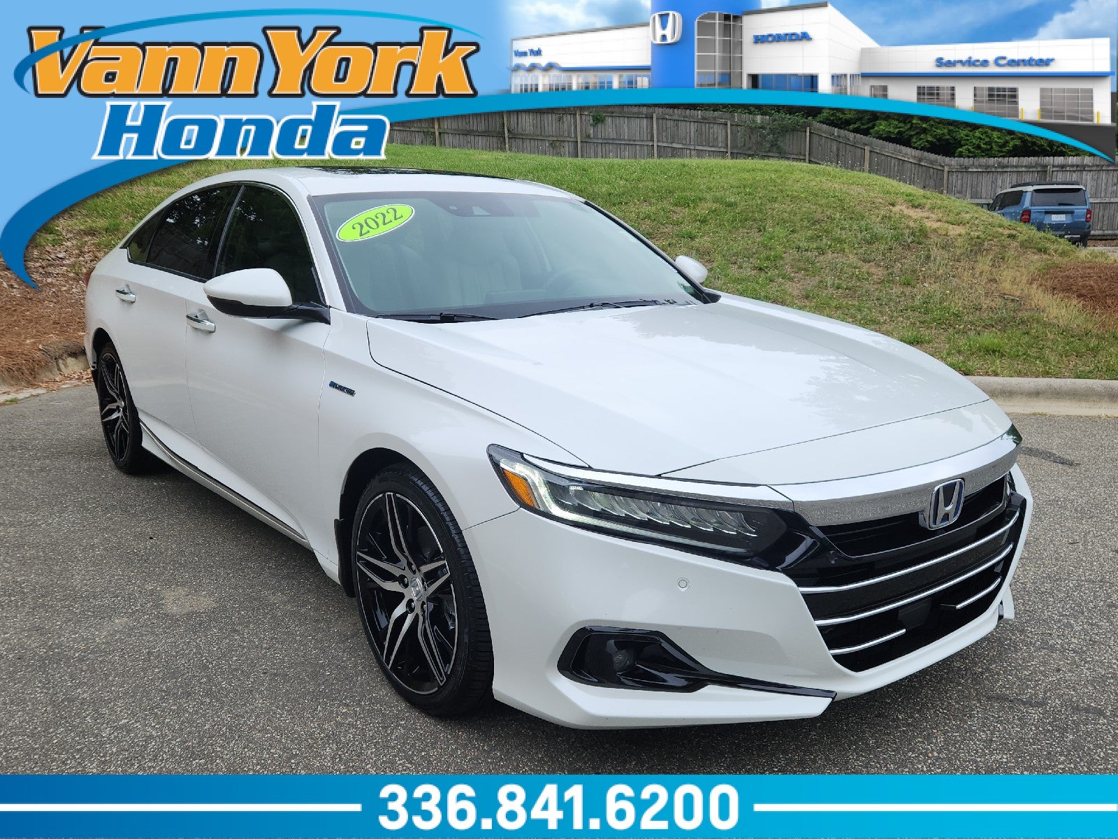 2022 Honda Accord Hybrid Touring