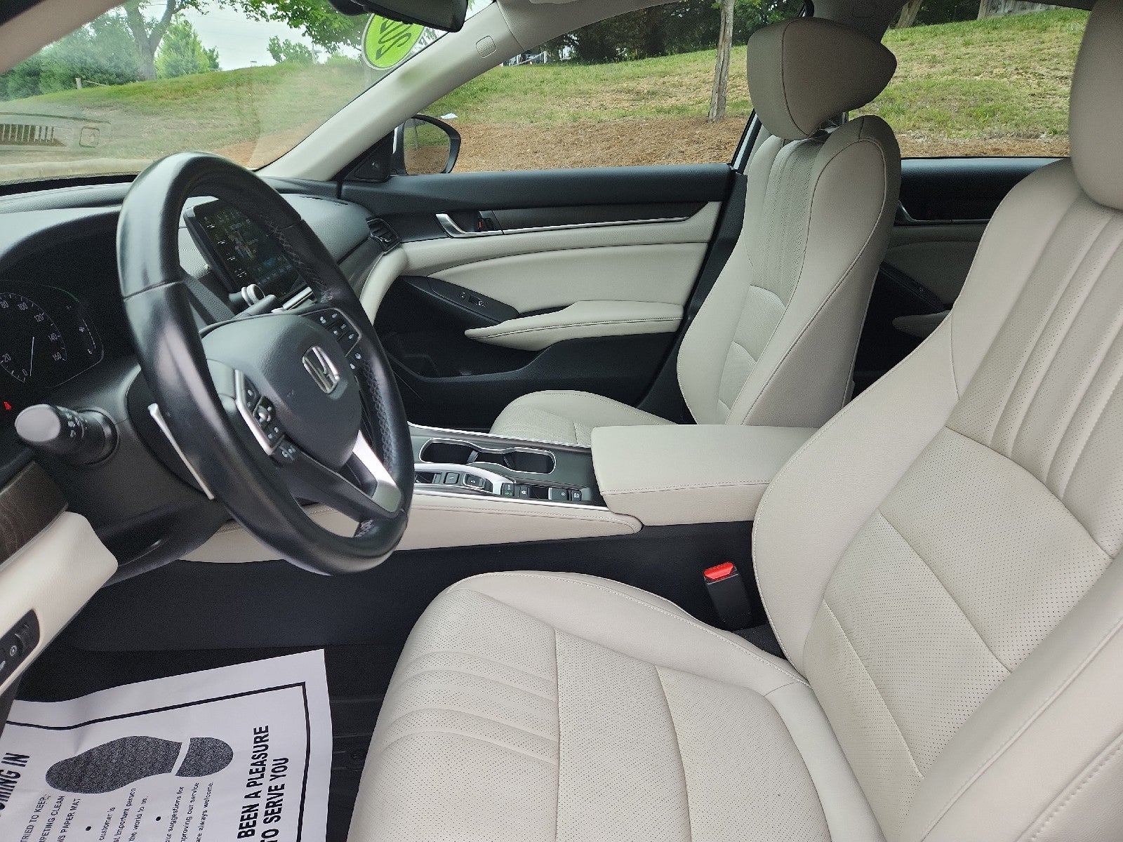2022 Honda Accord Hybrid Touring