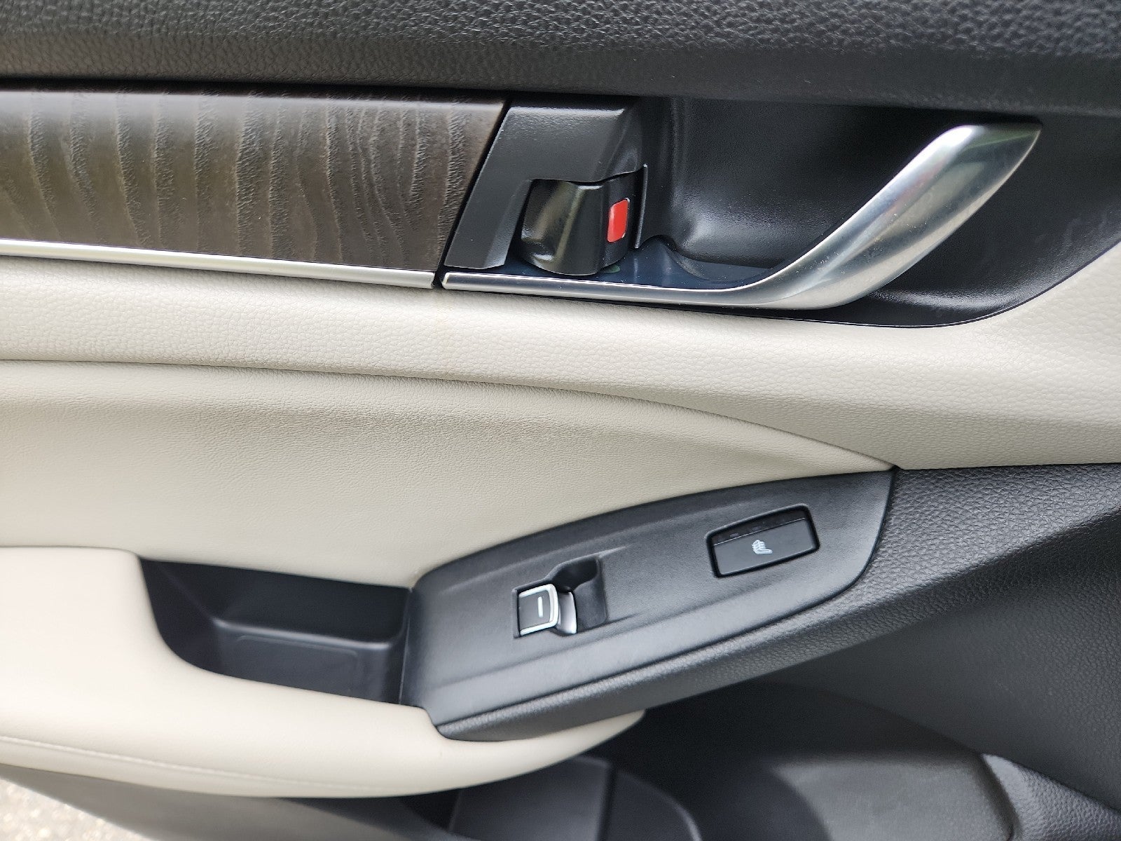 2022 Honda Accord Hybrid Touring