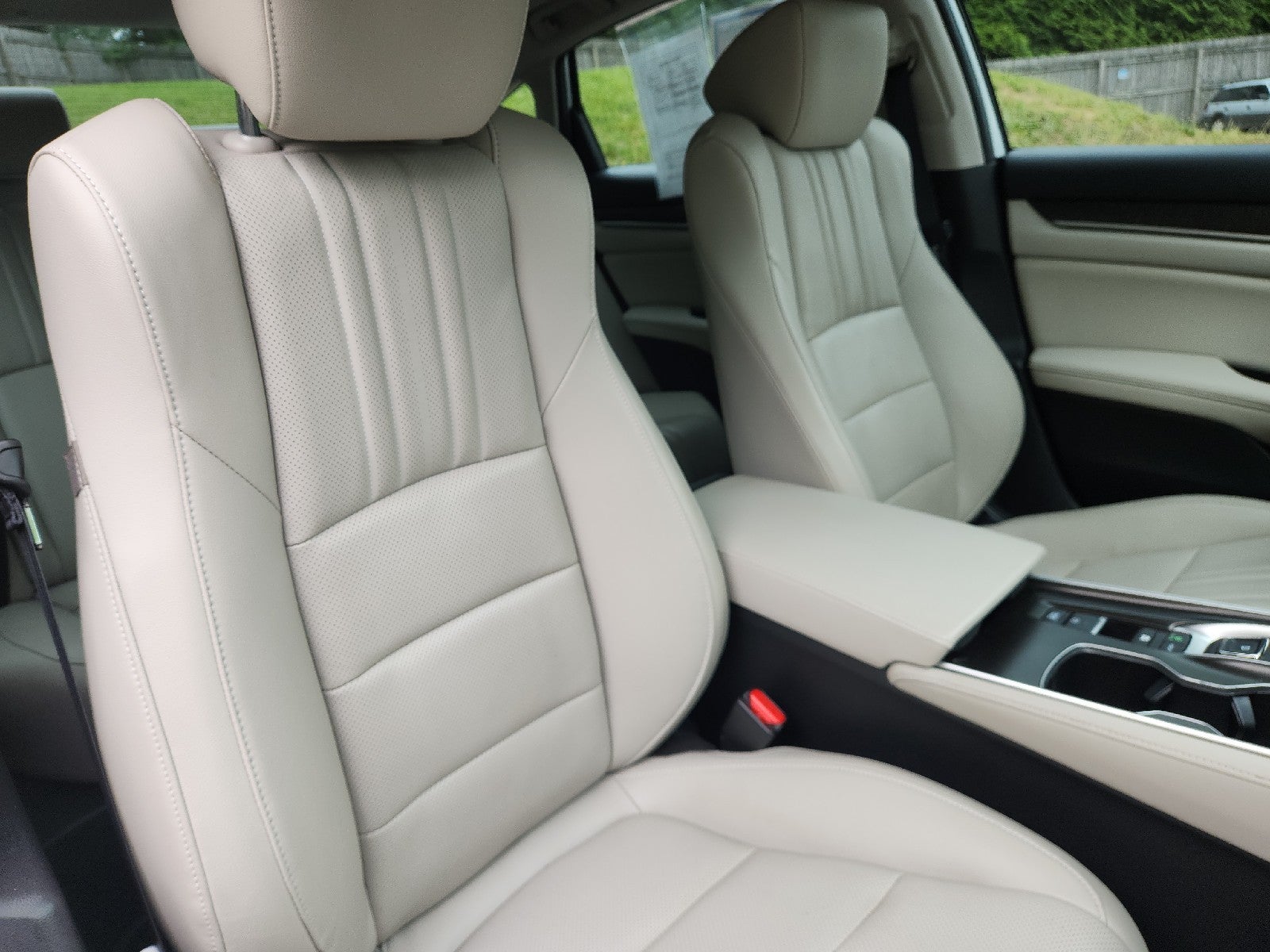 2022 Honda Accord Hybrid Touring