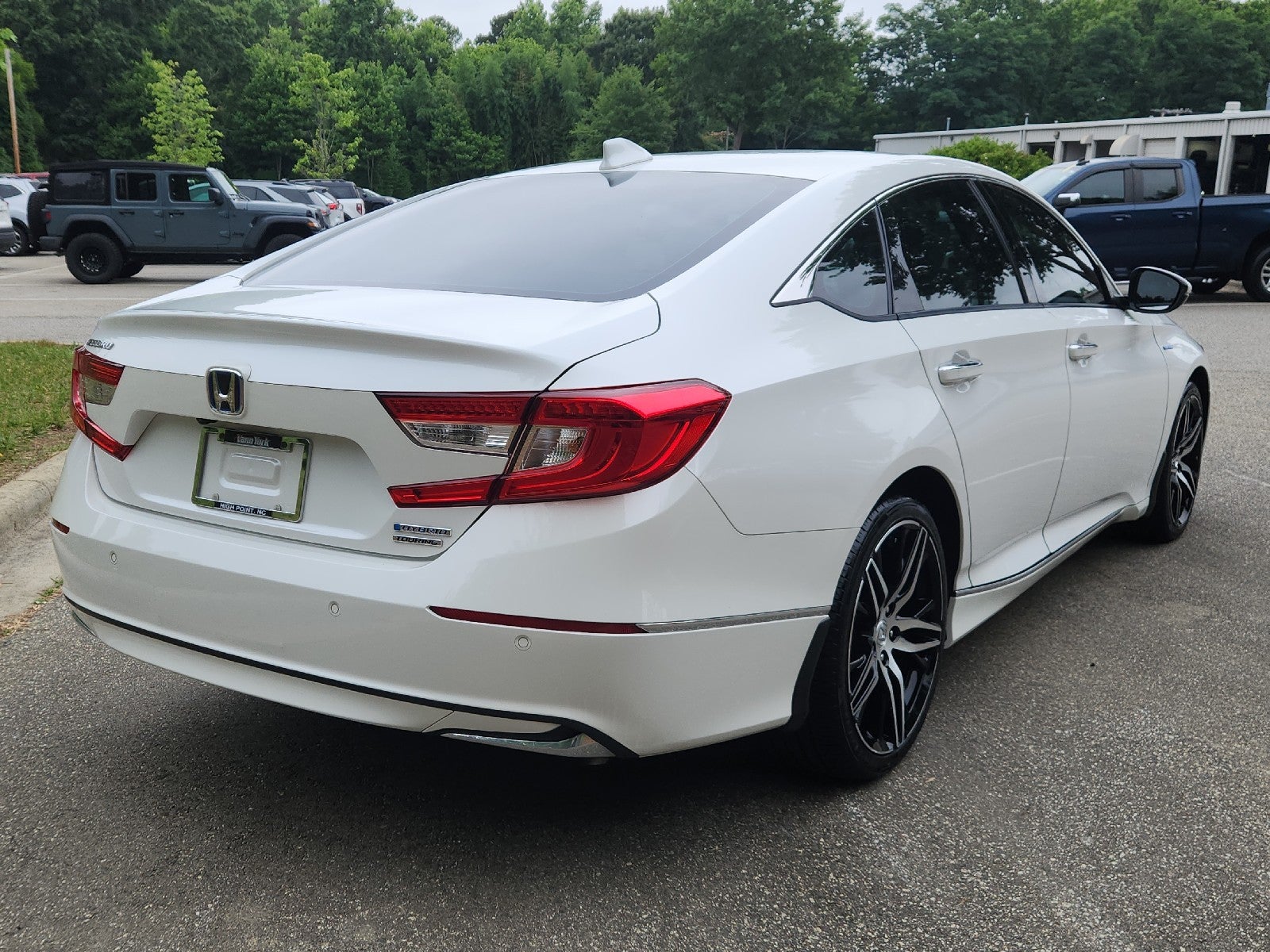 2022 Honda Accord Hybrid Touring