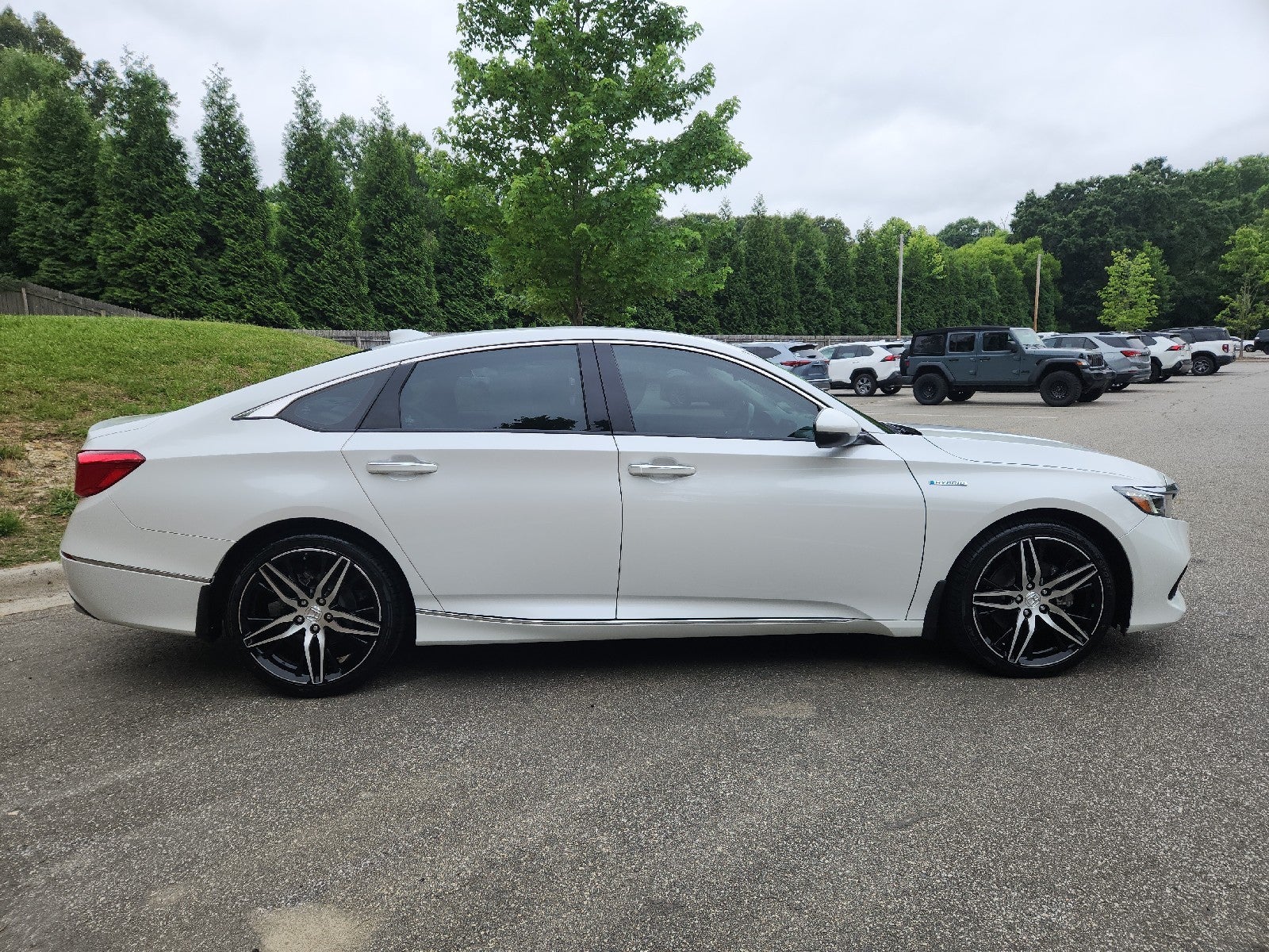 2022 Honda Accord Hybrid Touring