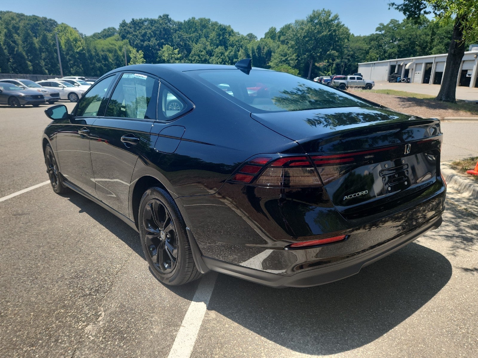 2025 Honda Accord Sedan SE