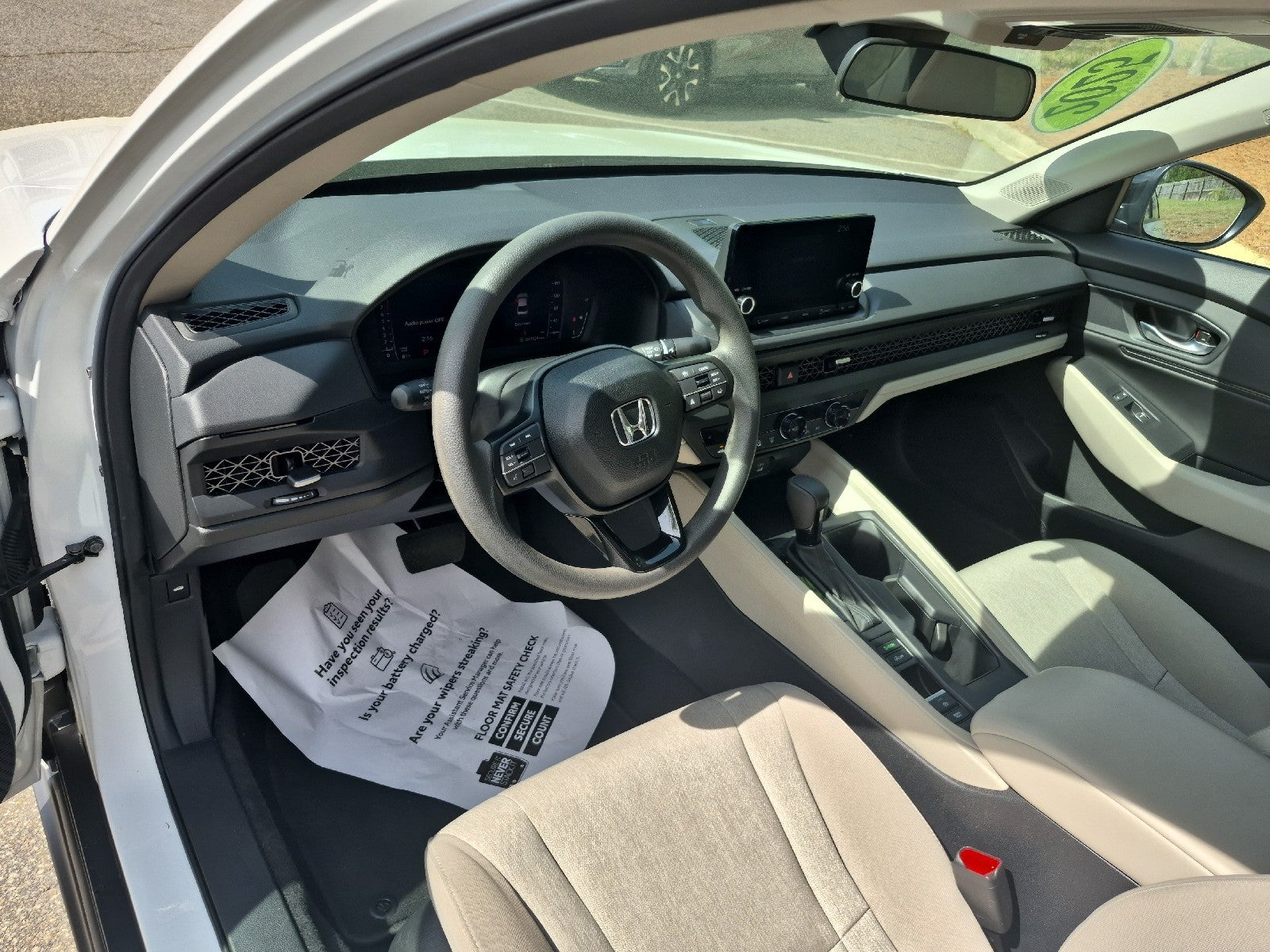 2025 Honda Accord Sedan SE