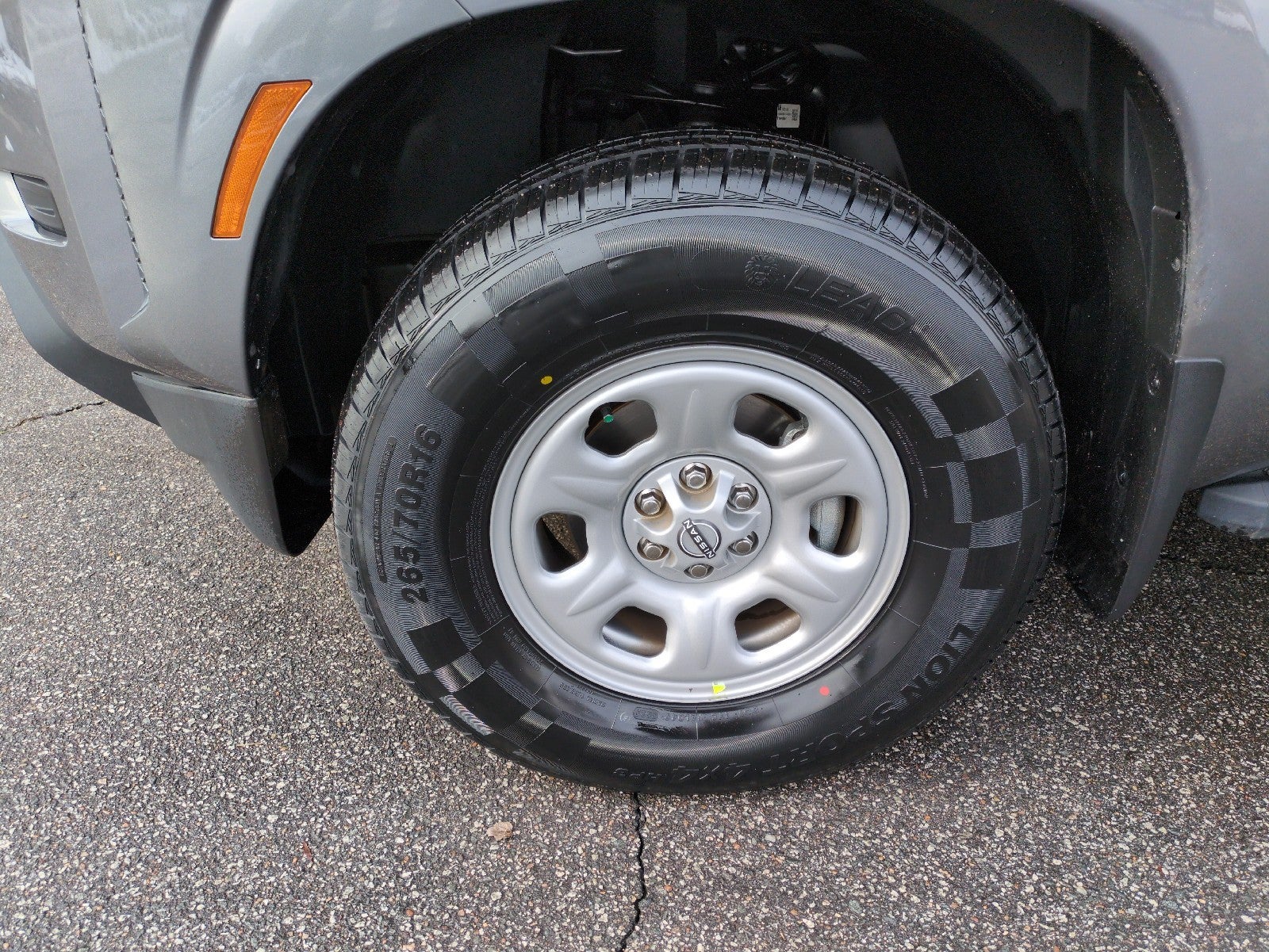 2023 Nissan Frontier S