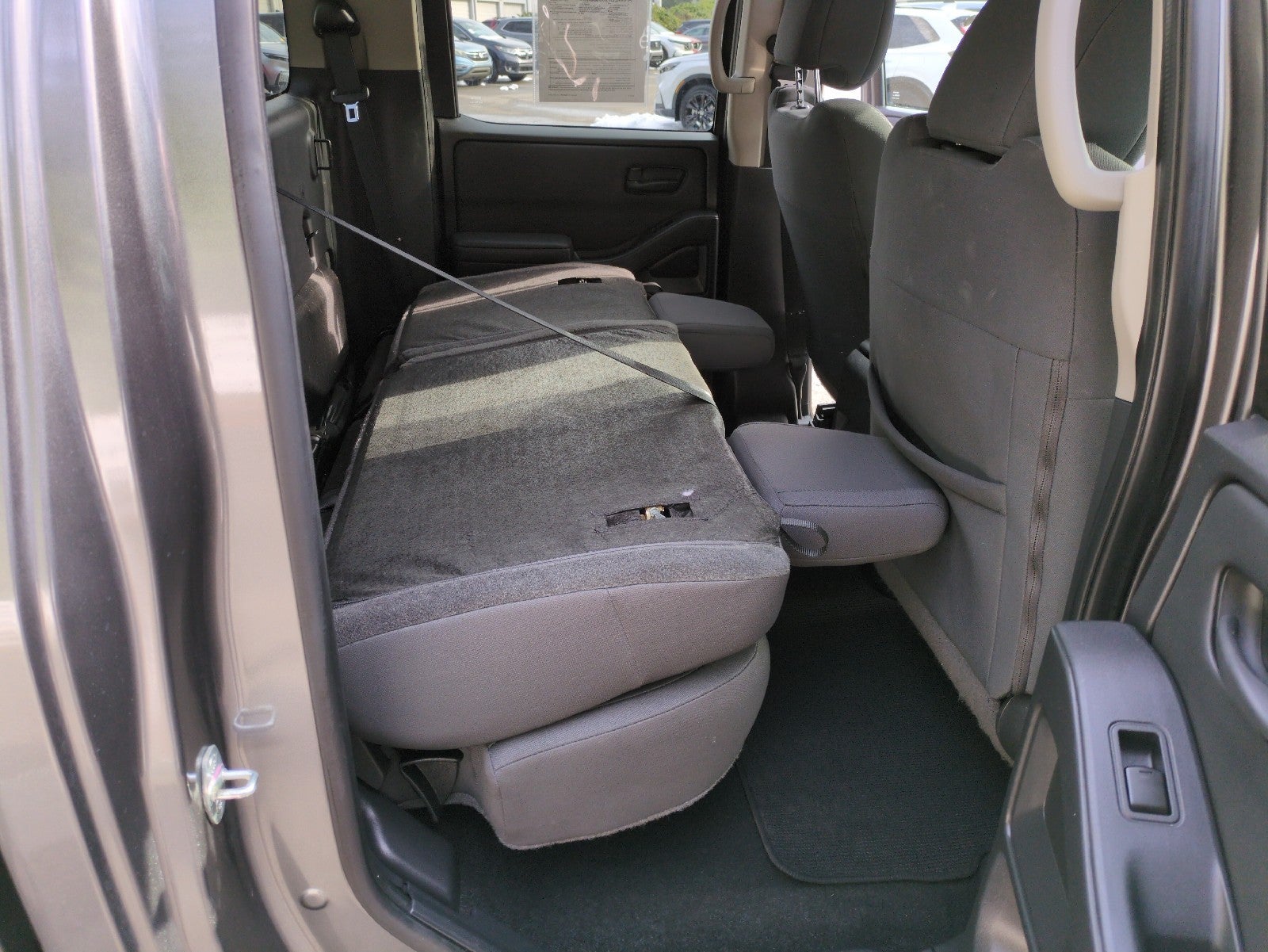 2023 Nissan Frontier S