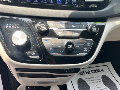 2017 Chrysler Pacifica Touring-L Plus
