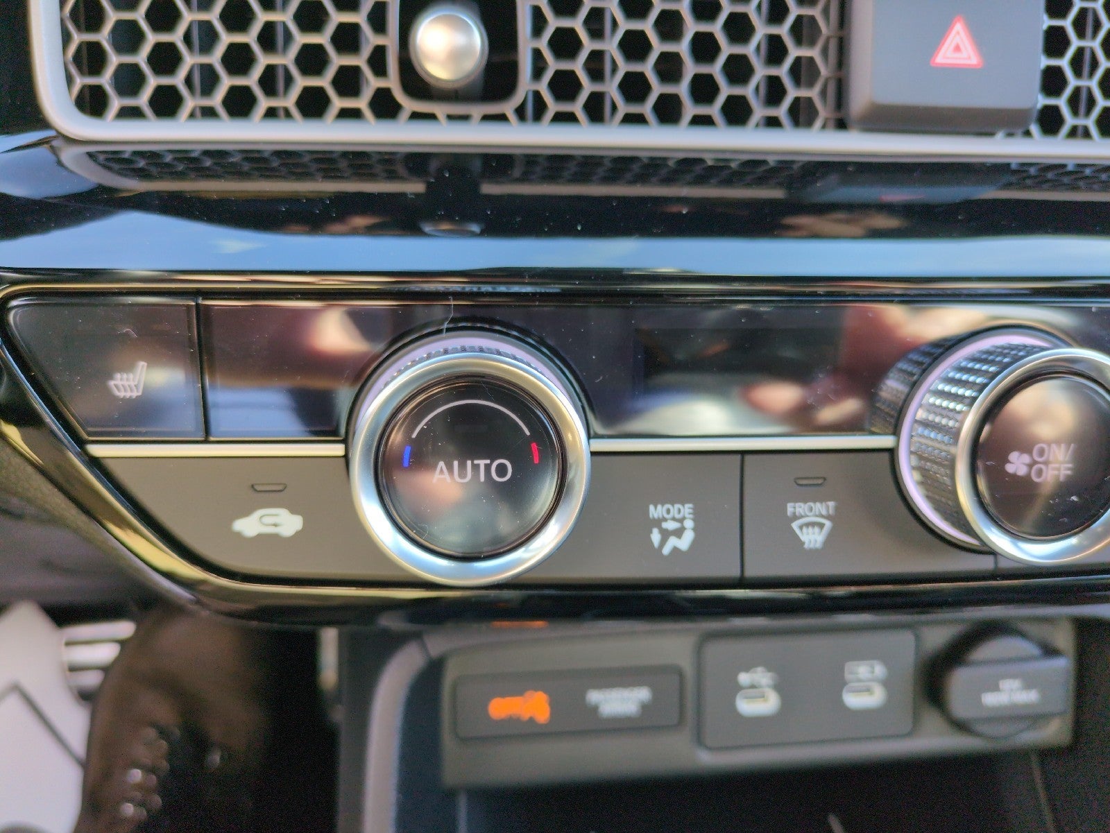 2026 Honda Civic Sedan Hybrid Sport