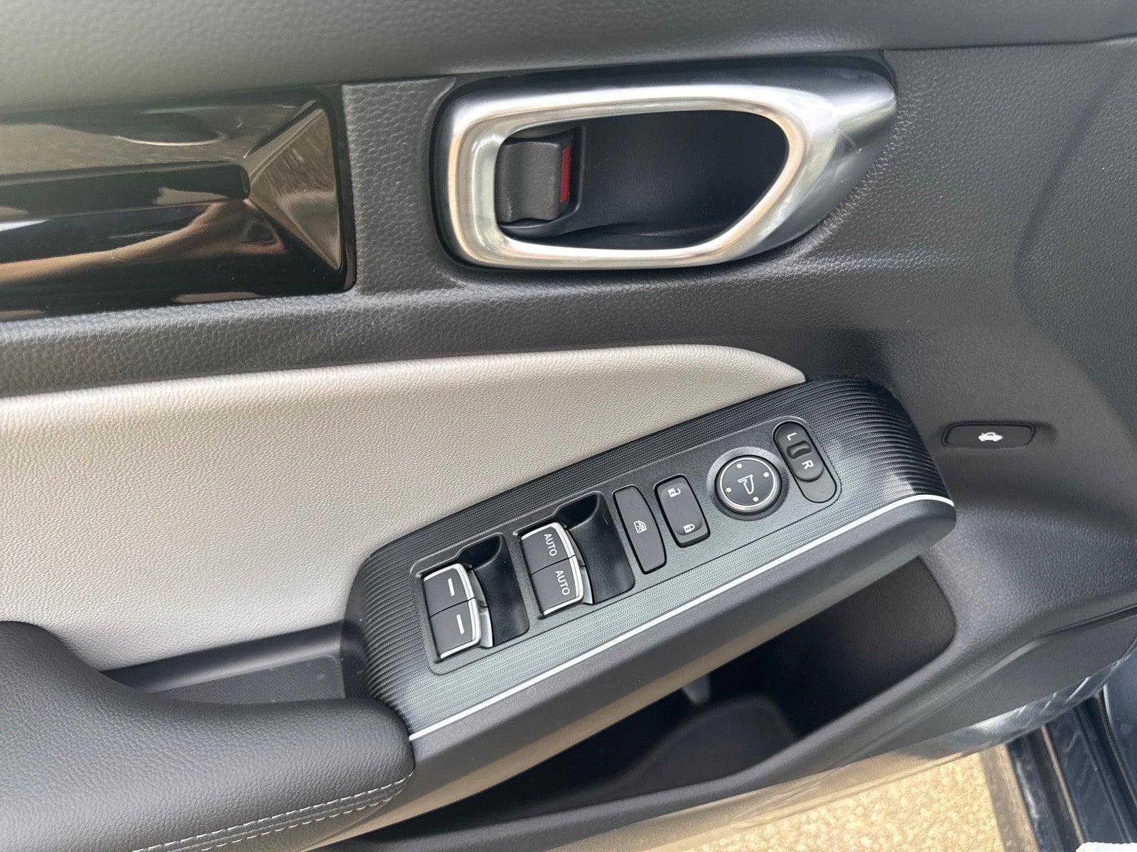 2026 Honda Civic Sedan Hybrid Sport