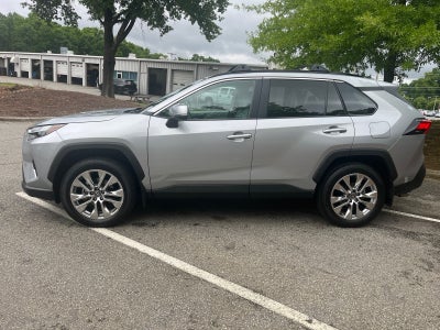 2025 Toyota RAV4 XLE Premium